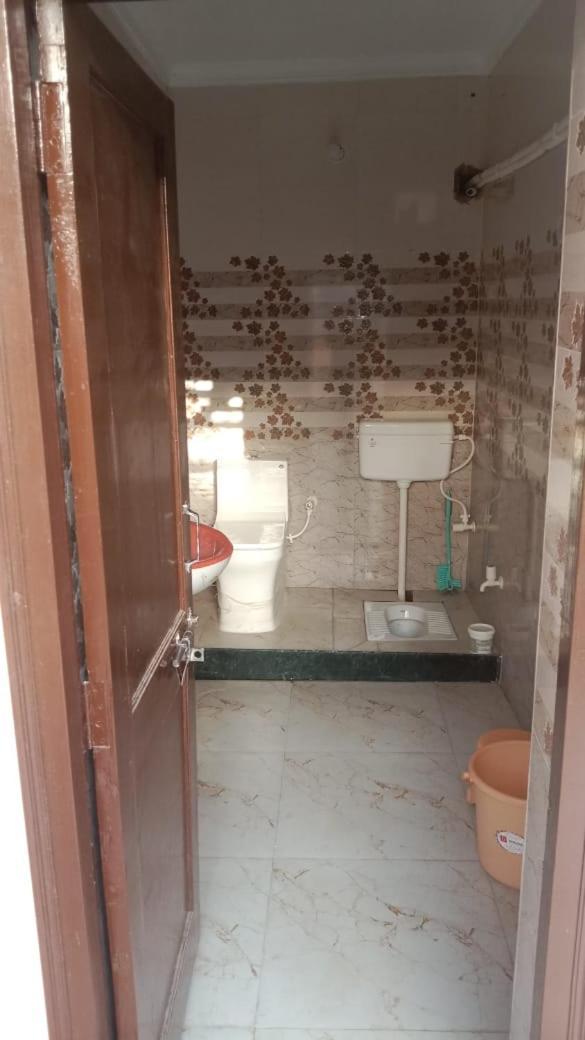 Guest house Sri Braj Prem Kripa Nikunj Vrindavan