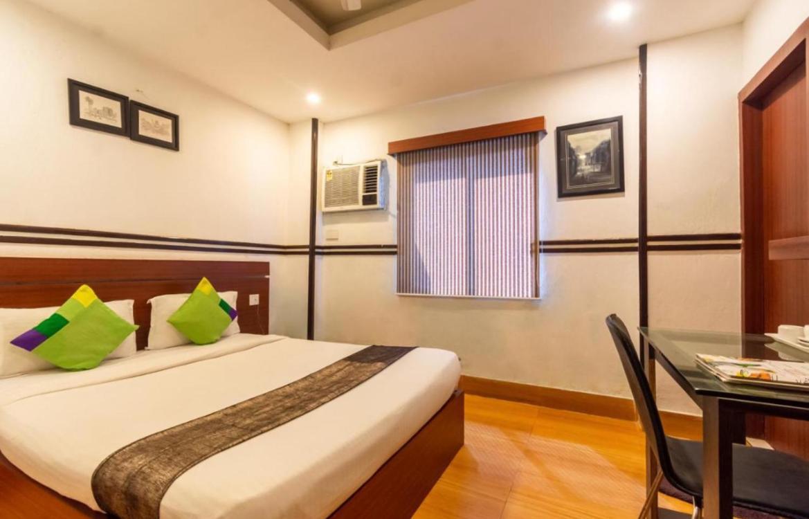 Gujarati Bhawan - Luxe - Near Prem Mandir Guest house Vrindavan