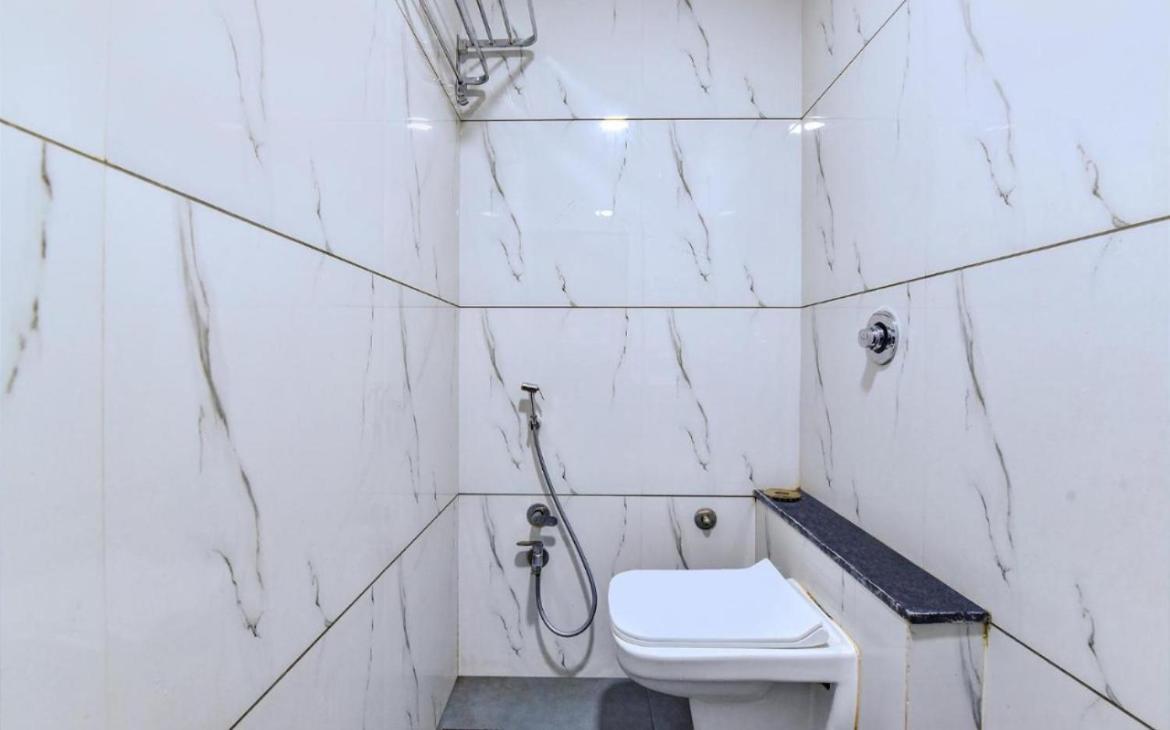 Hotel Meera Madhav Dham- Luxe