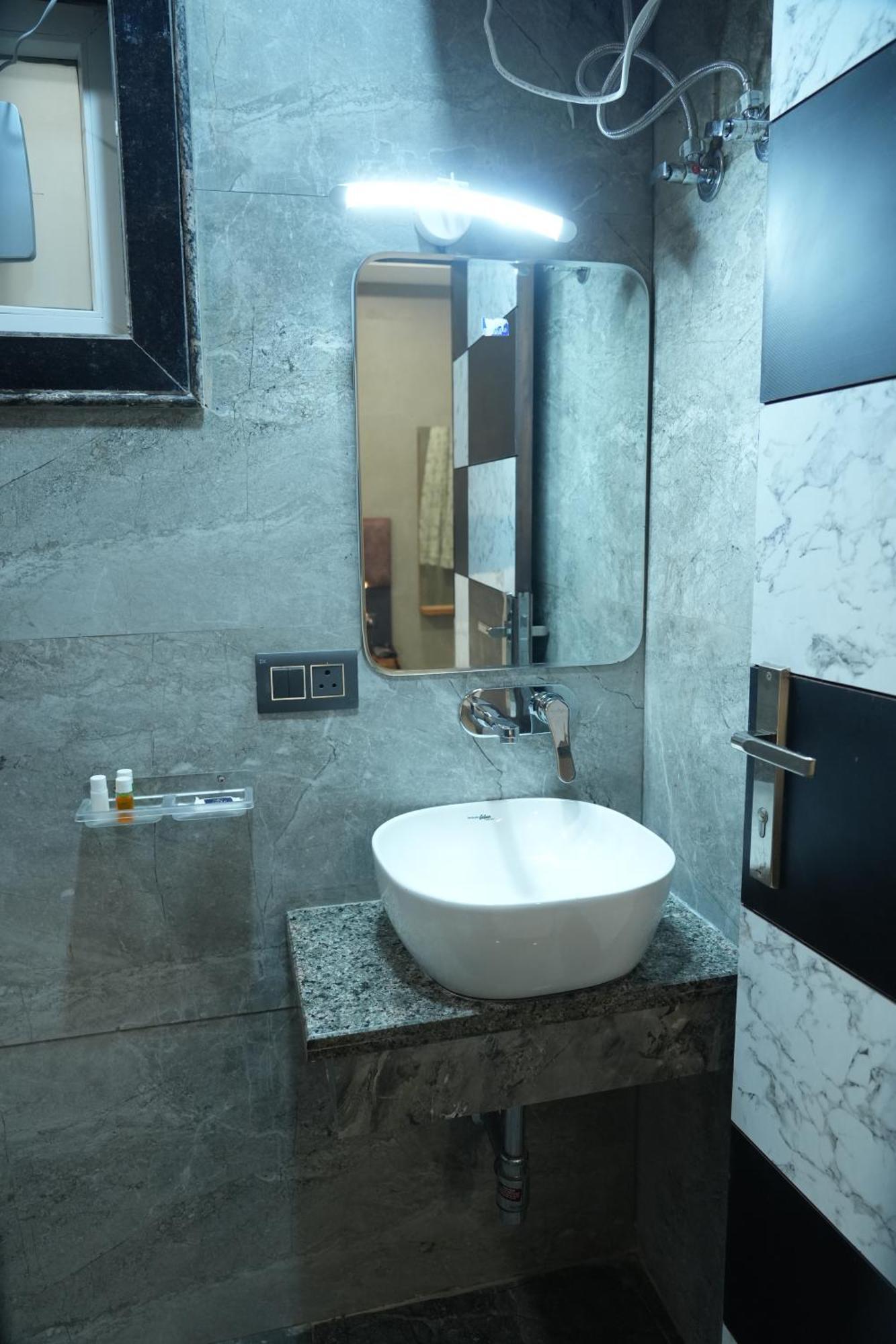 Hotel Maa Vindhyachal Dham
