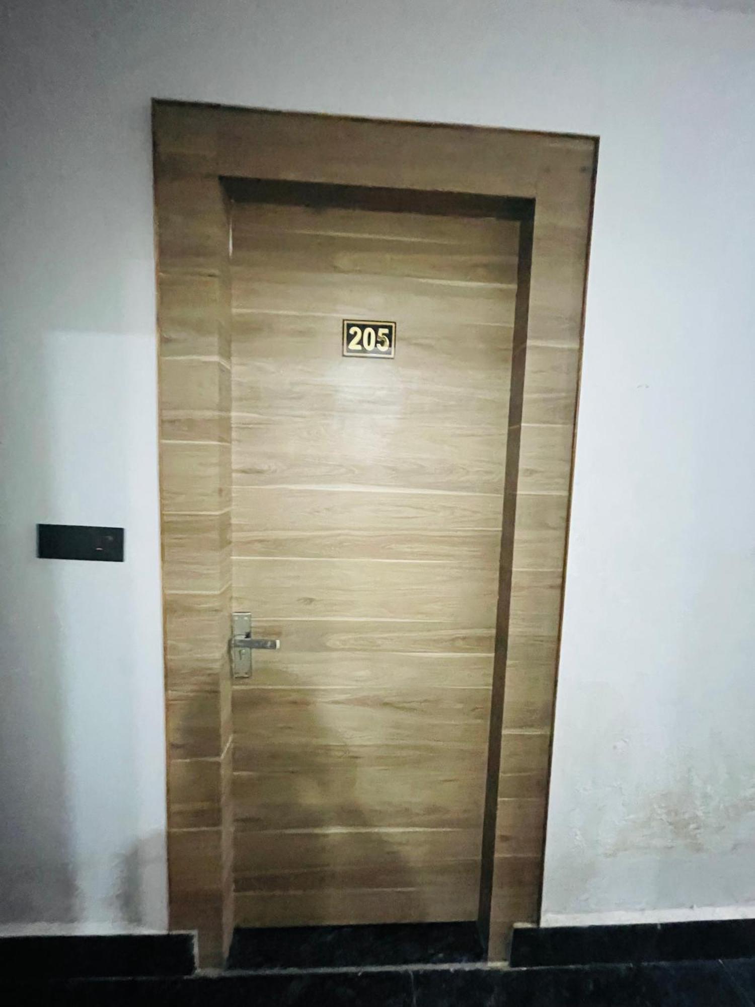 Meera Madhav Dham- Luxe 4*