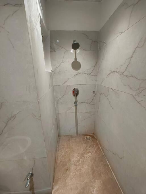 Sarang, A Serene 1 Bhk Retreat In Apartment *