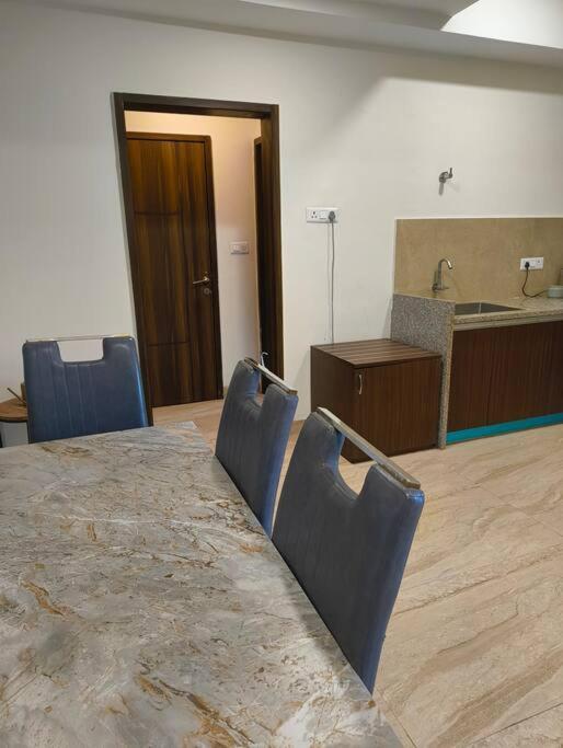 Apartment Sarang, A Serene 1 Bhk Retreat In *