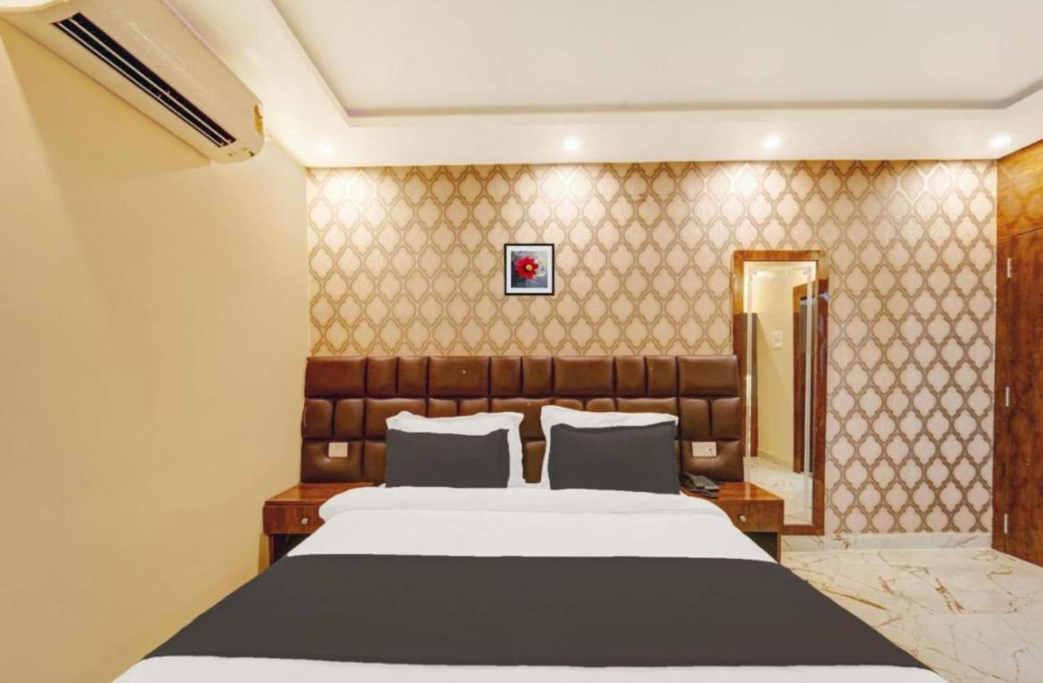 Golden Gate By Gujarat Luxe Hotel Vrindavan