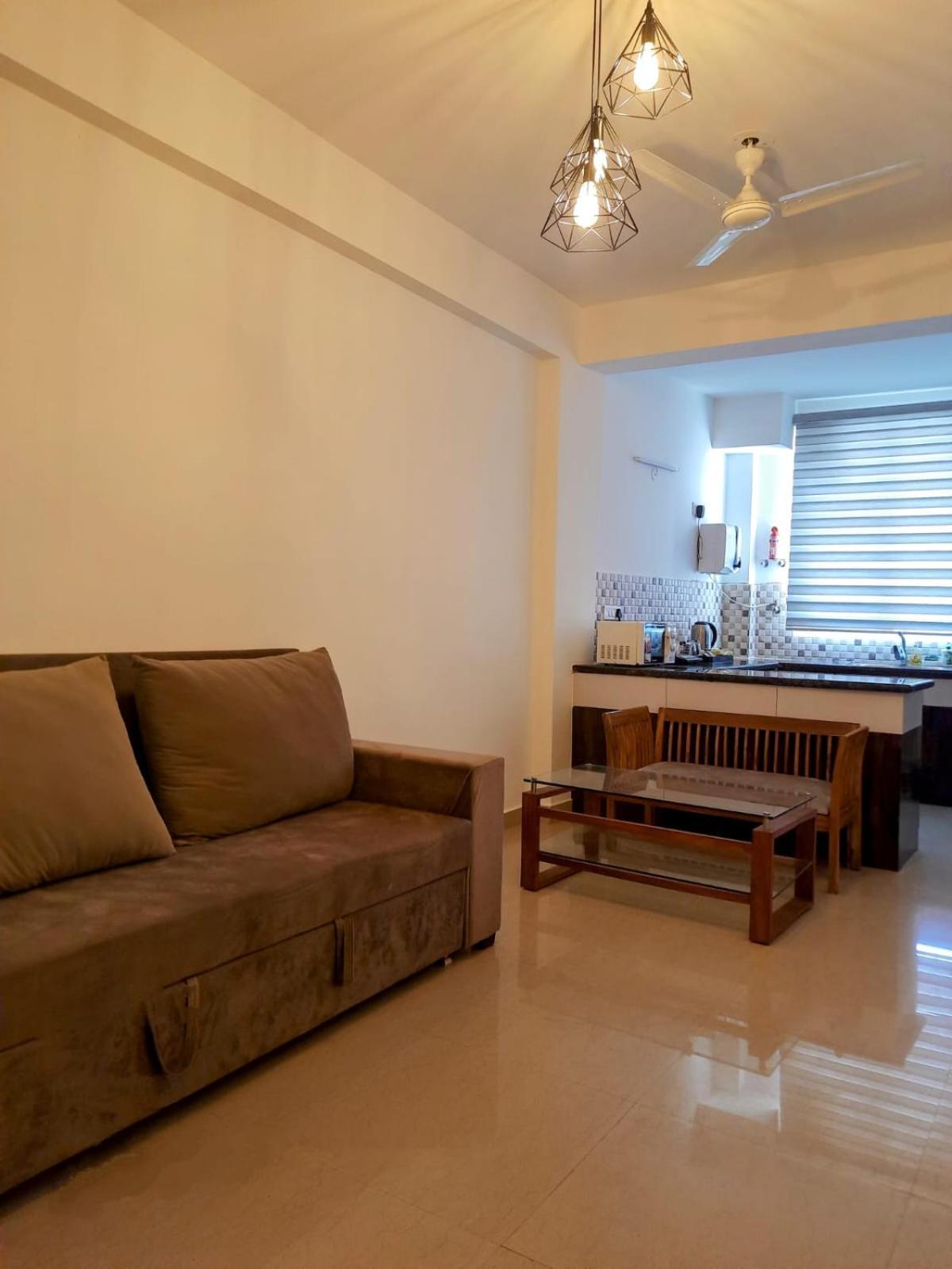 Teerath India - Spacious 1bhk Near Prem Mandir Vrindavan