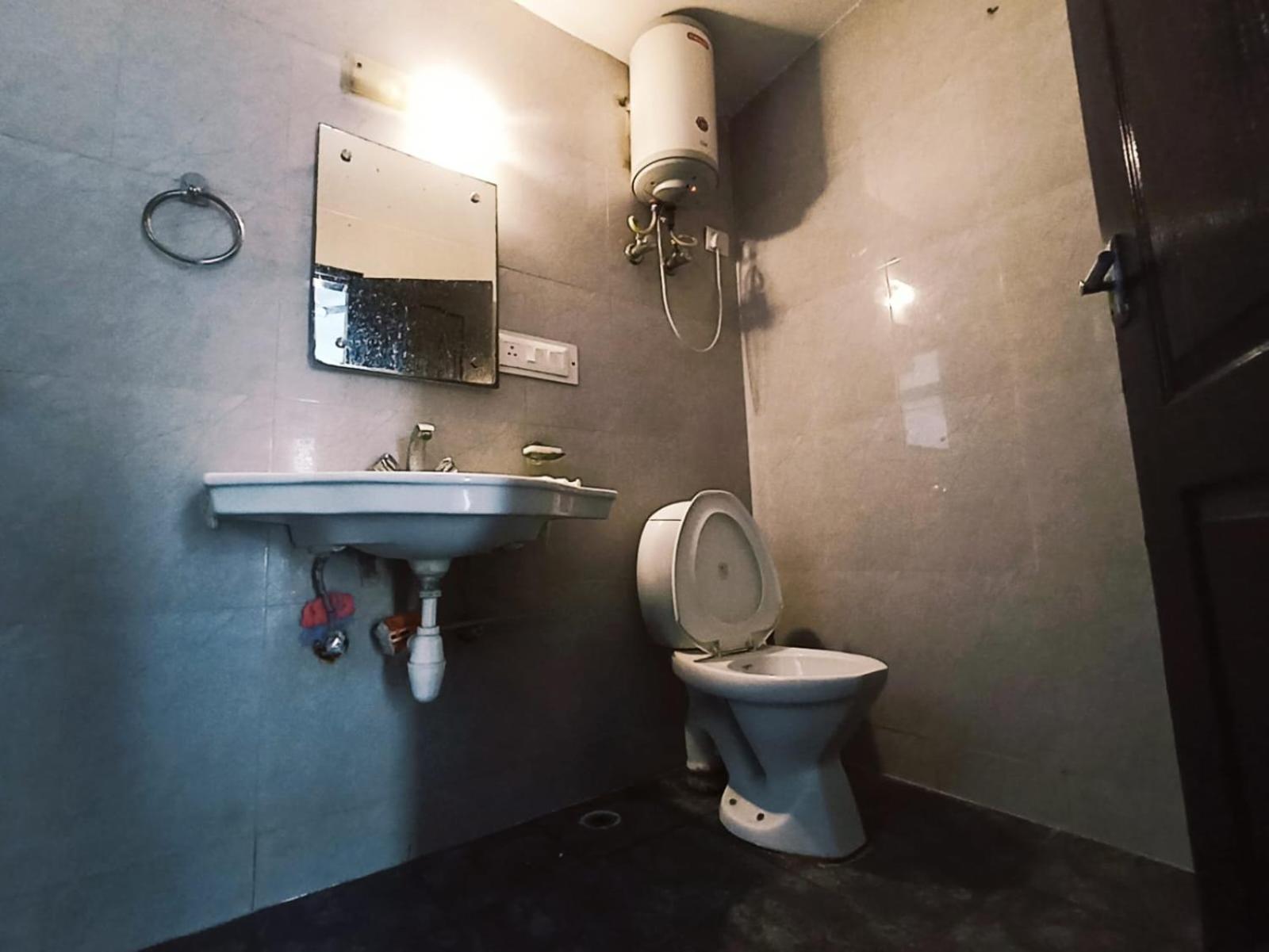 Vanshiwat Niwas Apartment