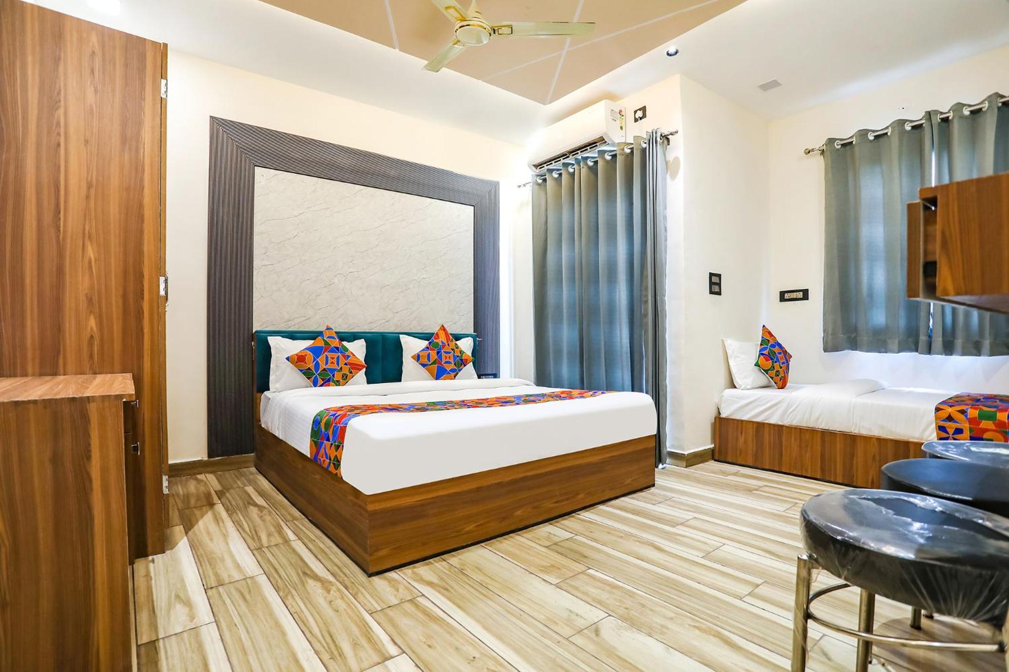 Hotel Fabhotel Vasudha 3*