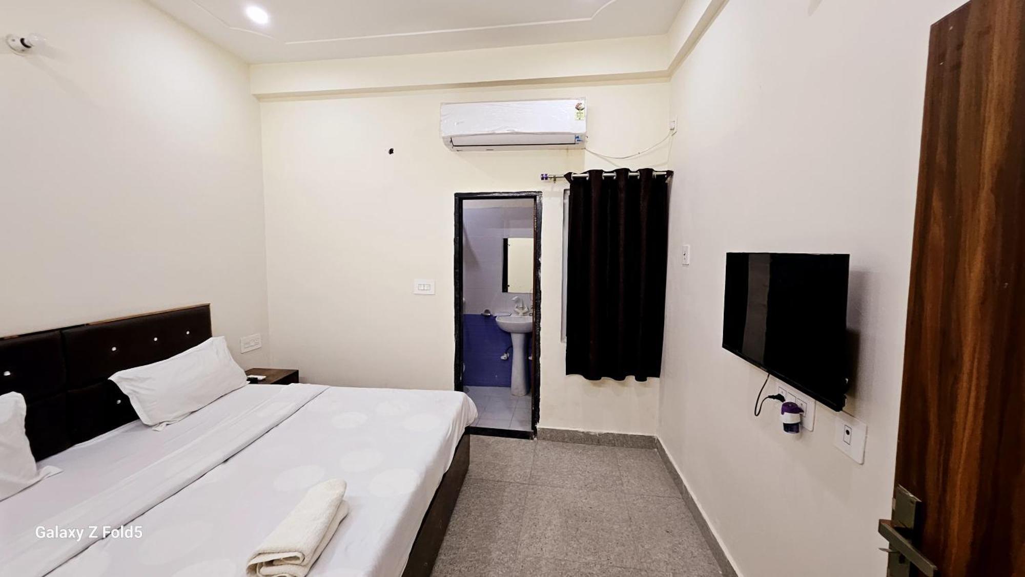 Guest house Kamala Seva Sadan *