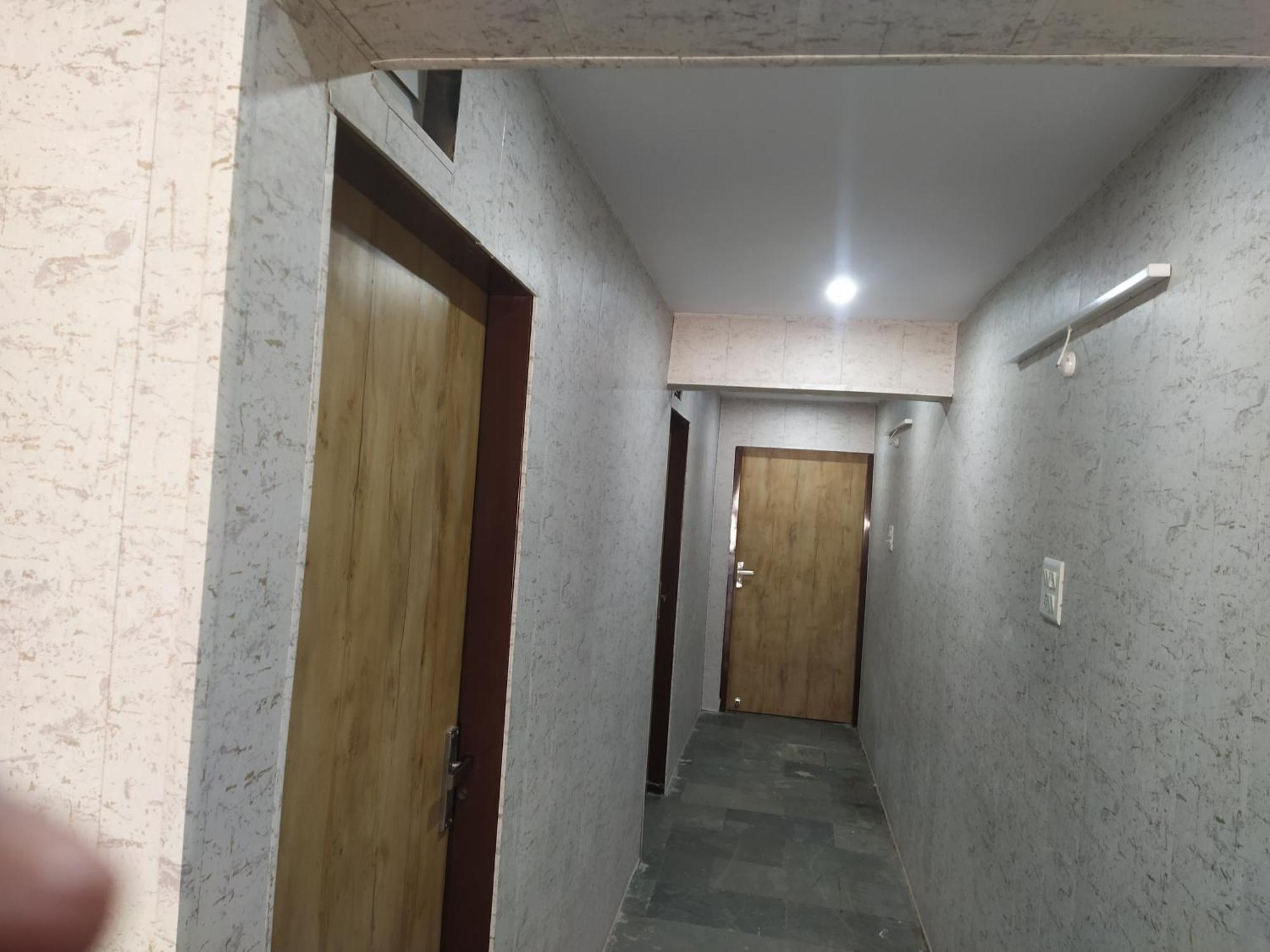 Shri Gopala Dham Guest house 4*