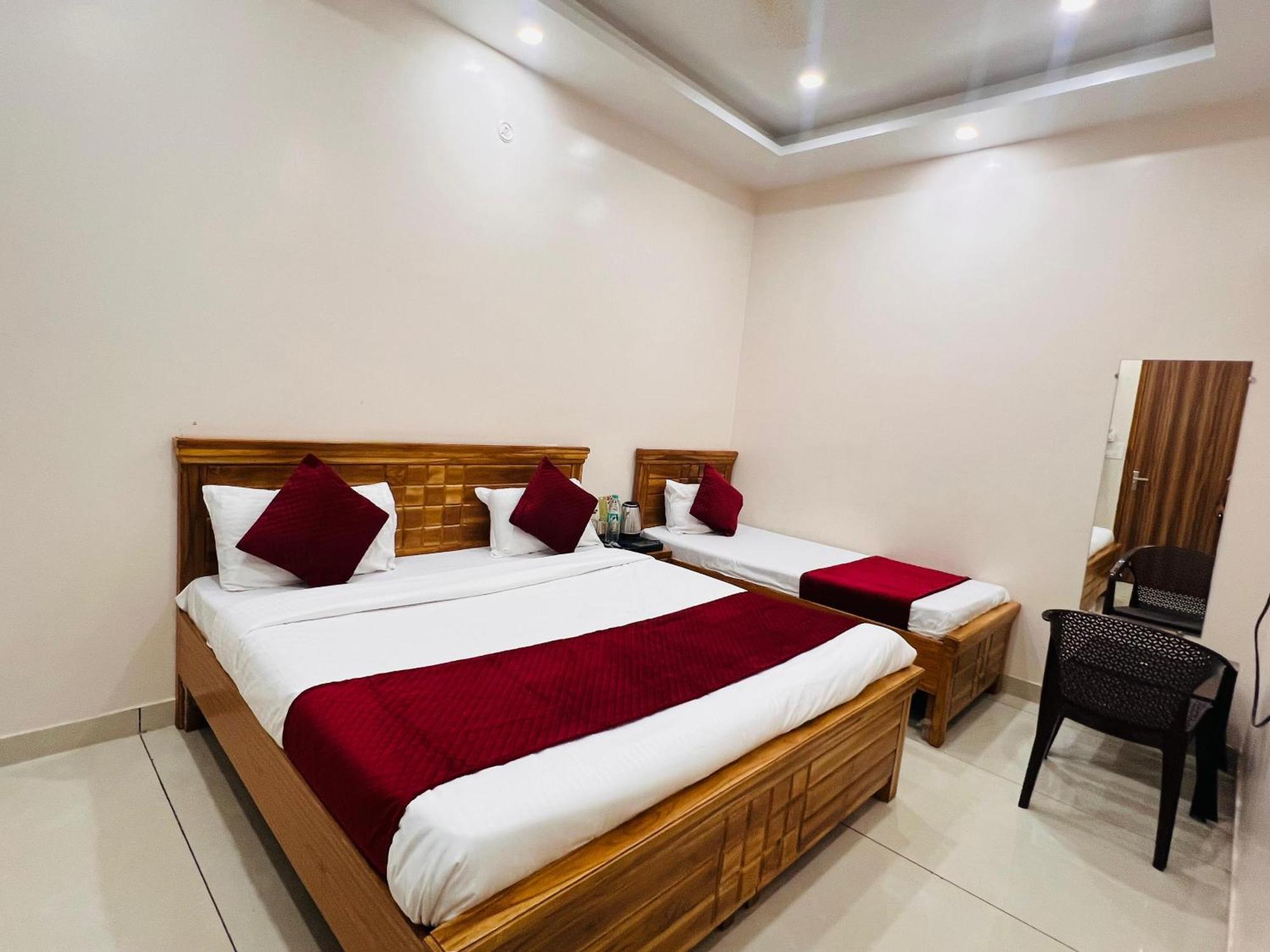 Hotel Hare Krishna Dham Vrindavan