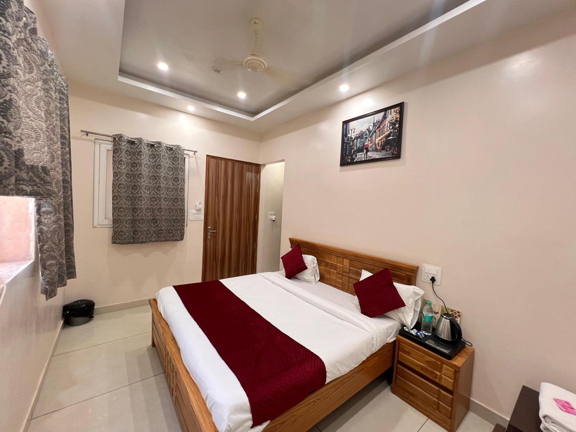 Hare Krishna Dham Hotel Vrindavan