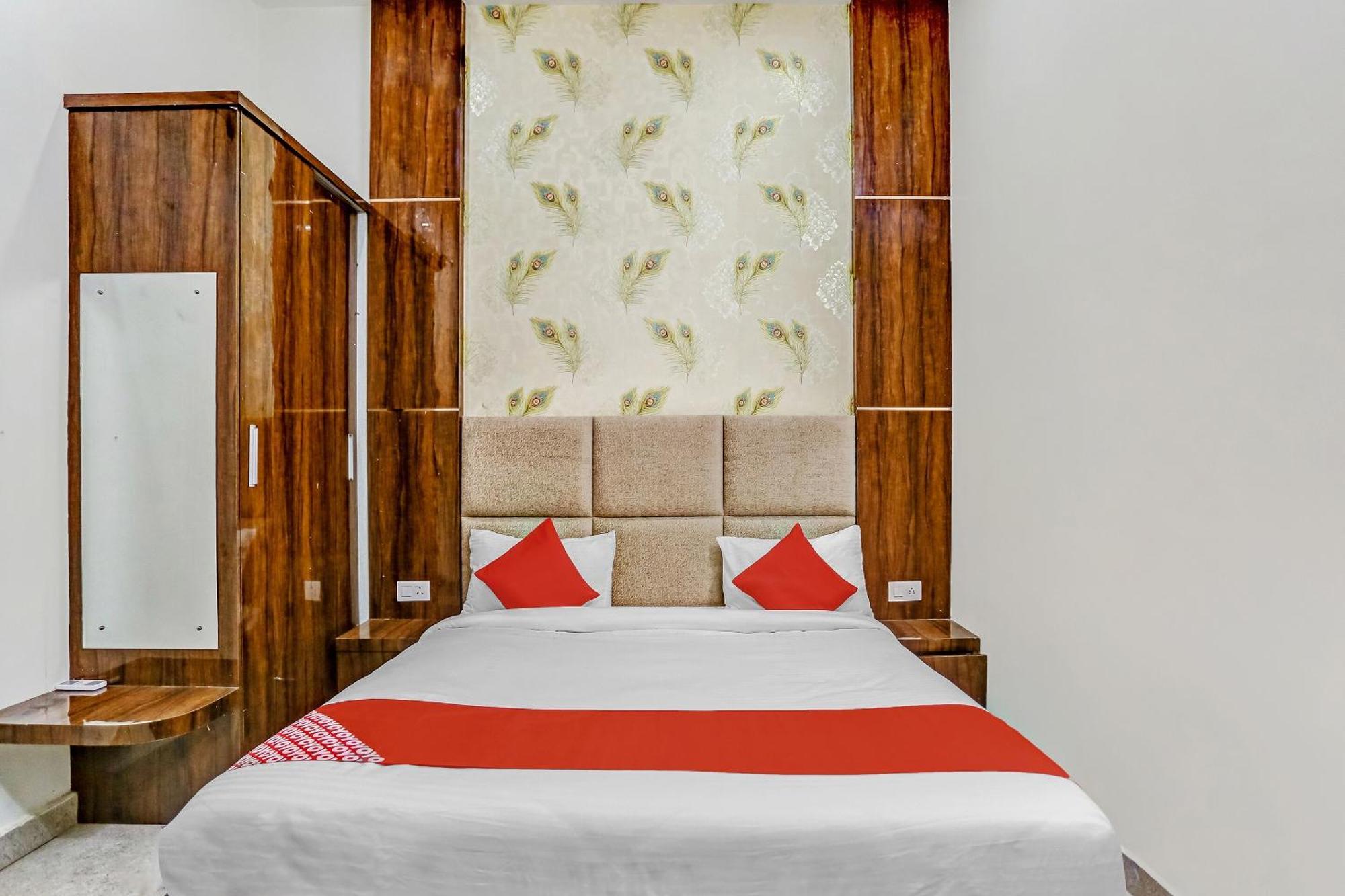 O Mohan Palace Hotel 3*
