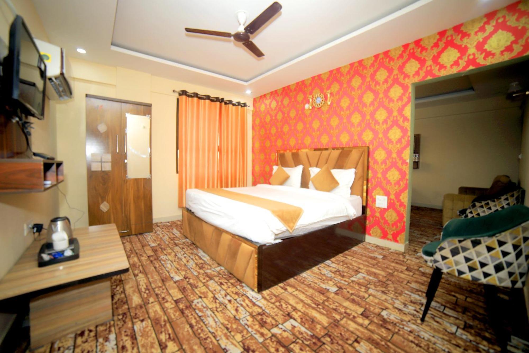 Hotel Tulsi Garden