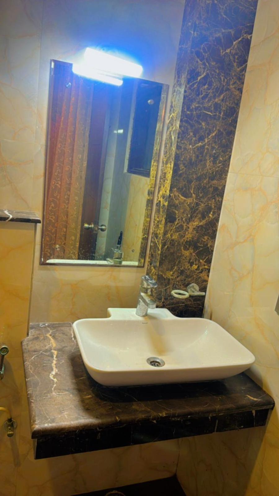 Vrindavan Suites At Omaxe Enternity 5*