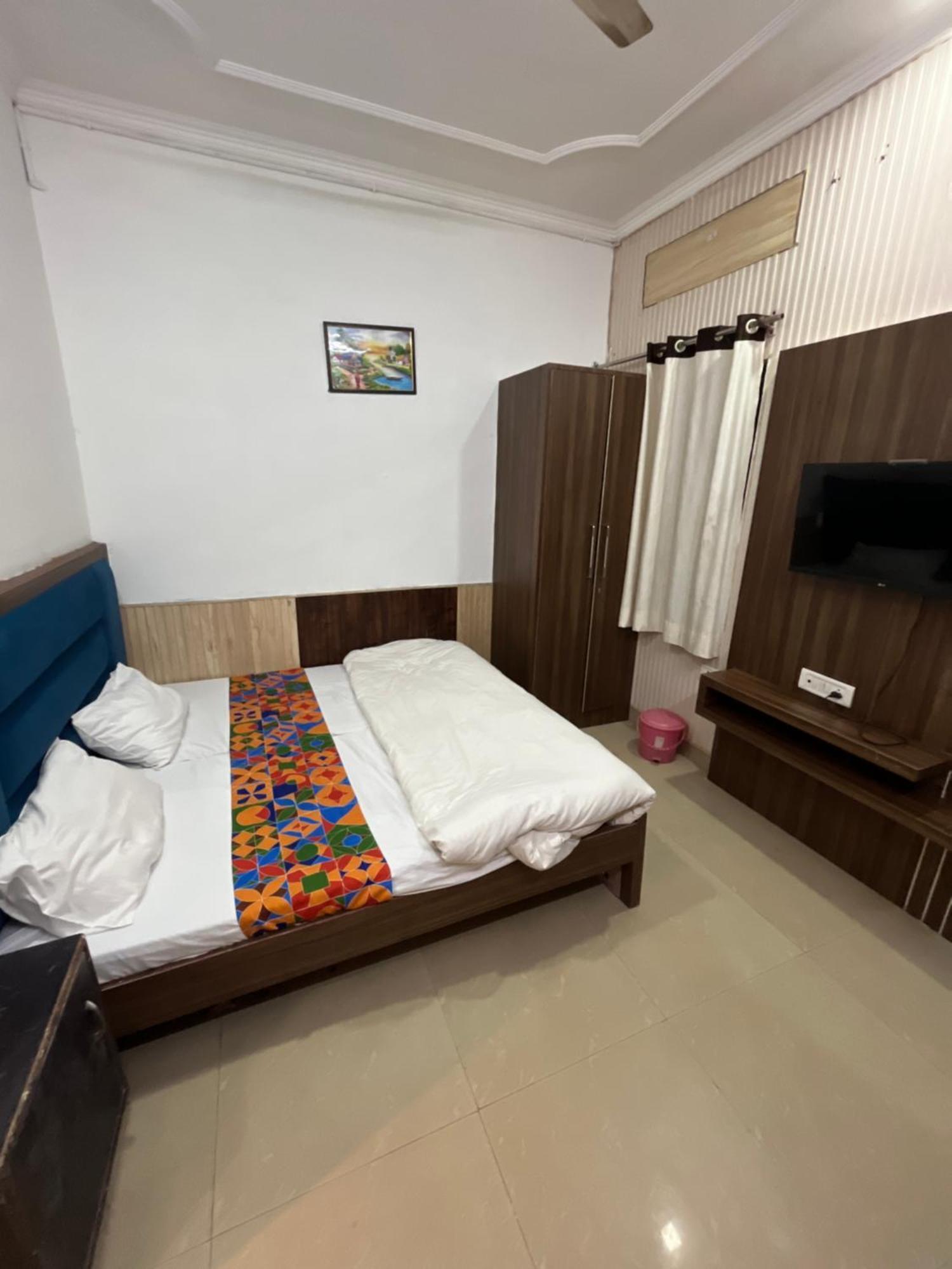 The Super House Boutique Vrindavan