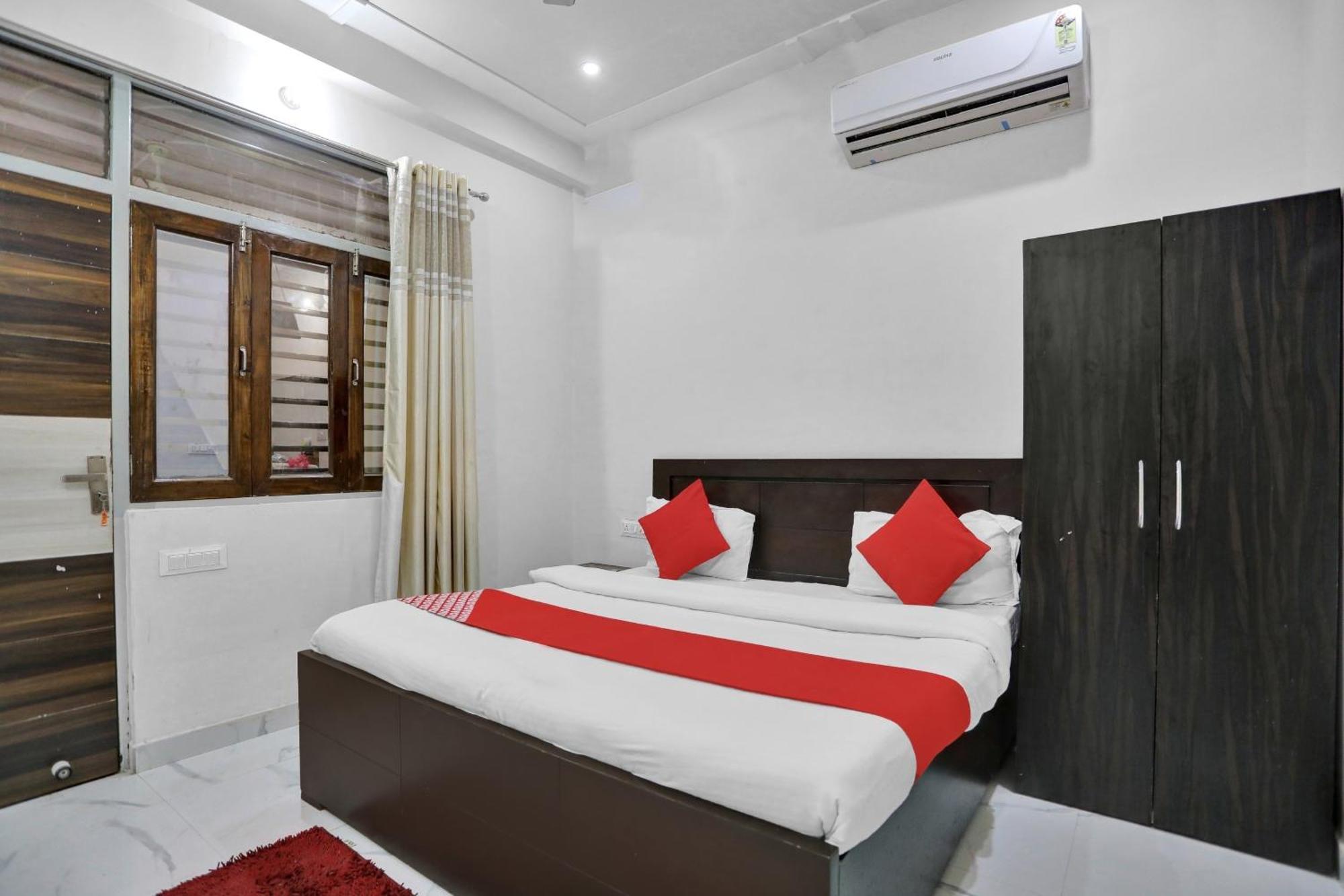 O Krishna Palace Hotel Vrindavan