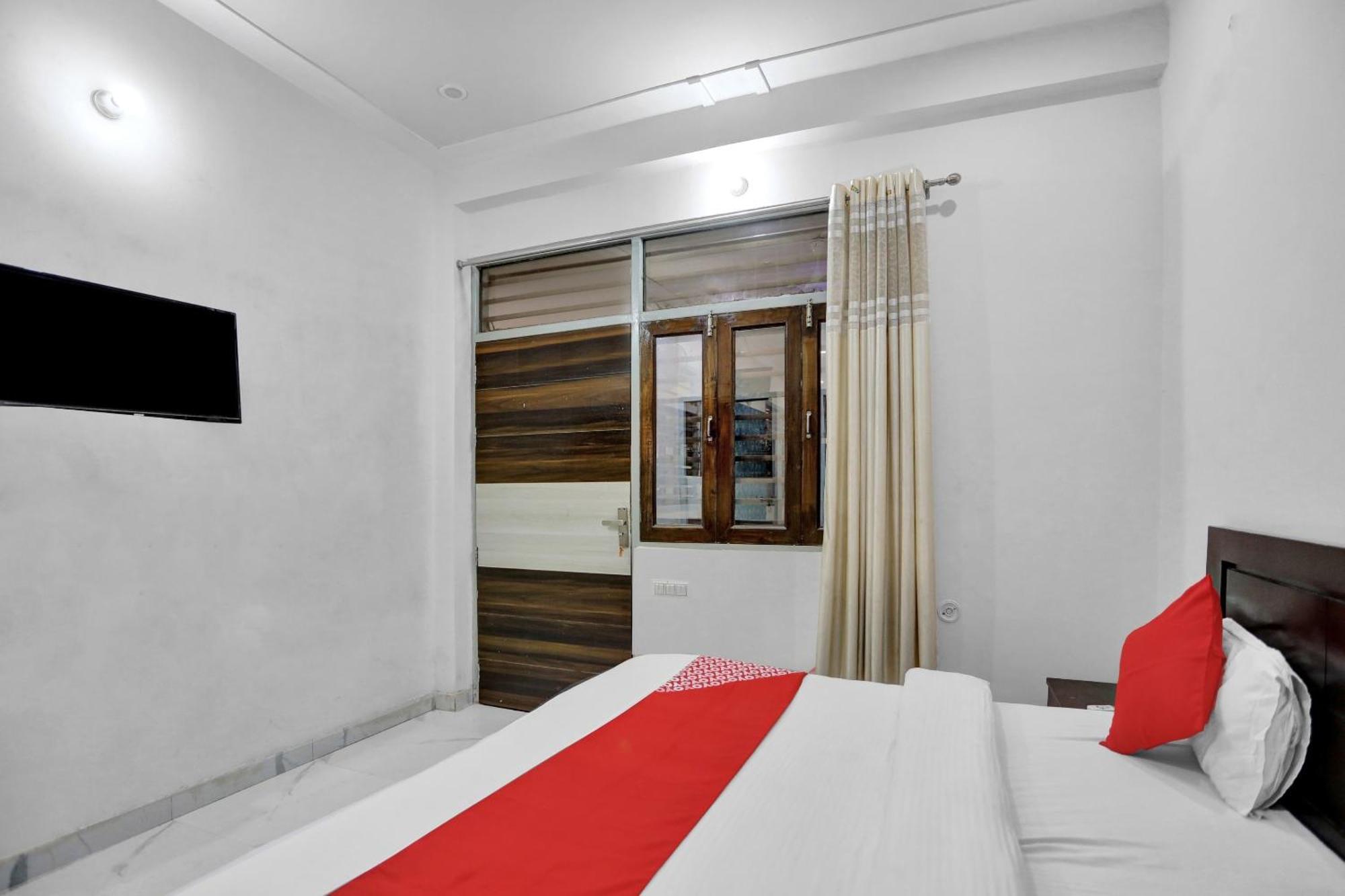 O Krishna Palace Hotel Vrindavan