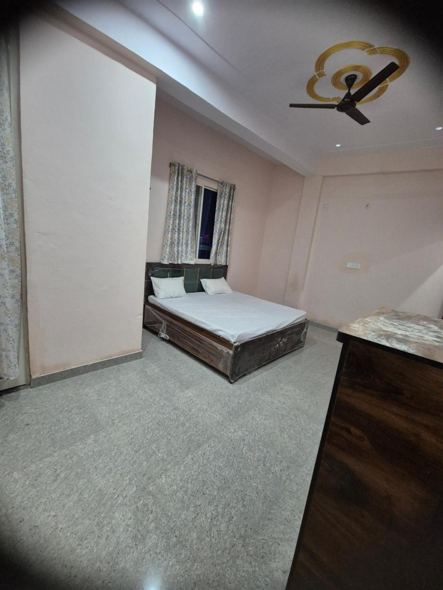 Guest house Prem Kutir
