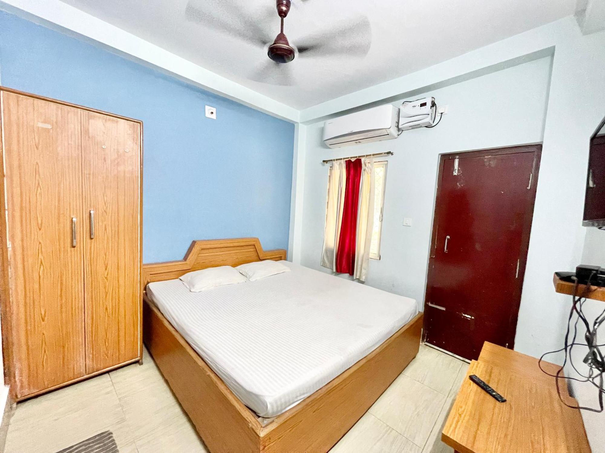 Hotel Shrikrishna Nidhi,
