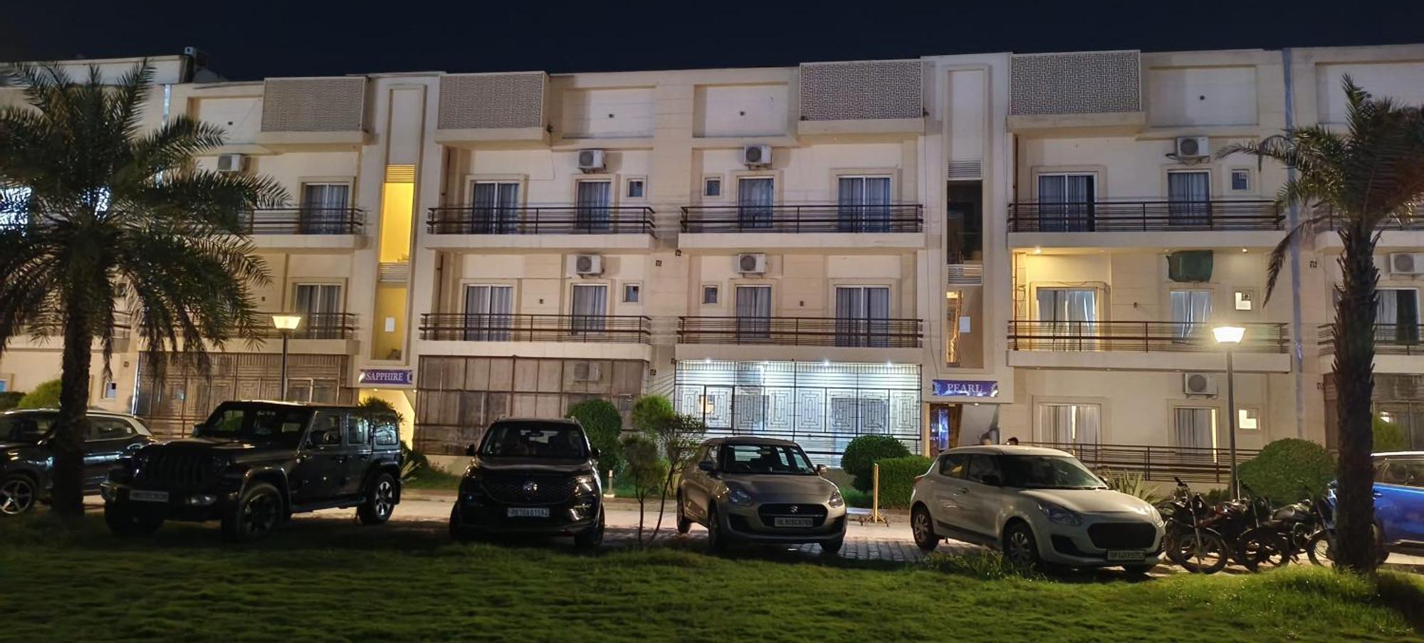 Vrindavan Suites Hotel Vrindavan