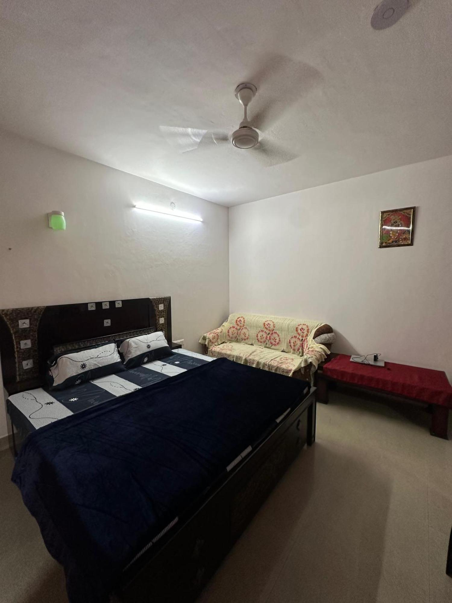 Apartment Vrindavan Stay Vrindavan