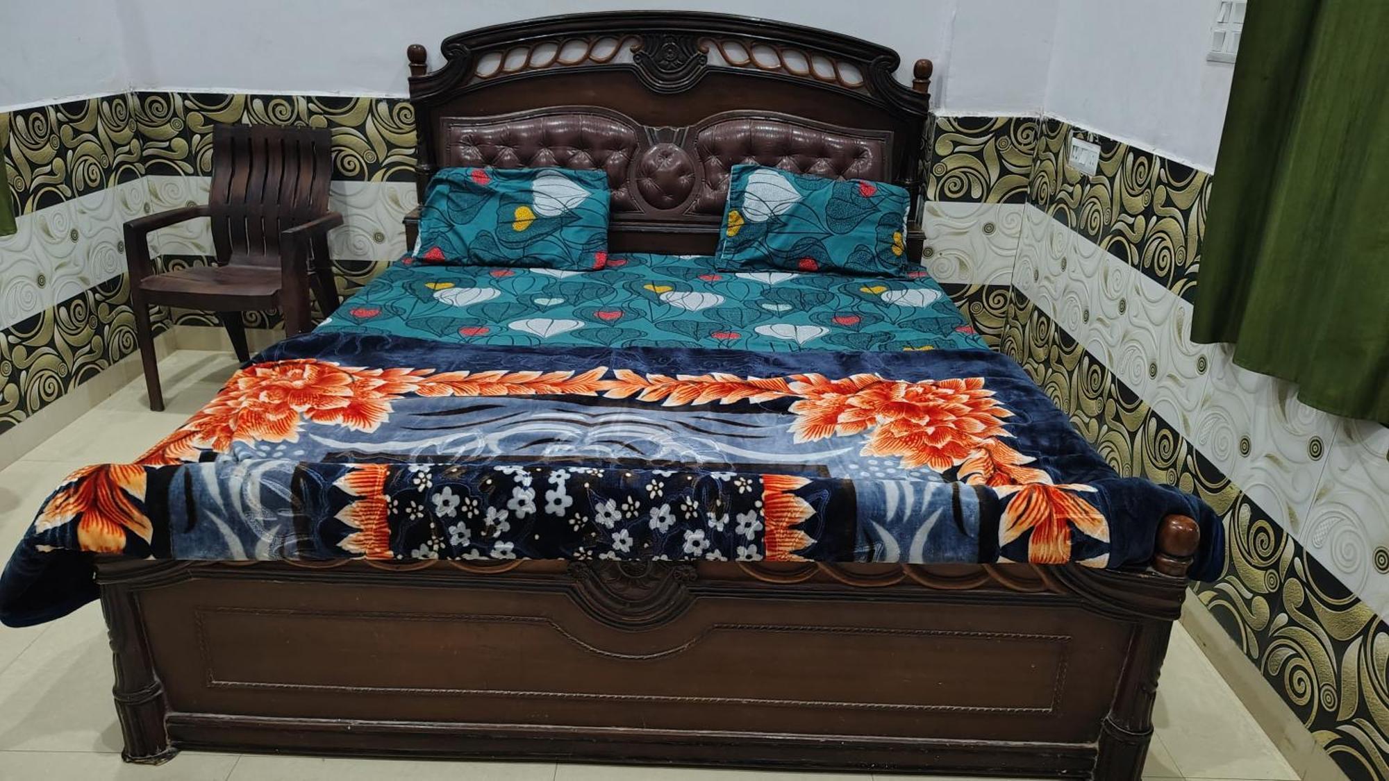Guest house Shri Haridas Kripa Dham Ashram *