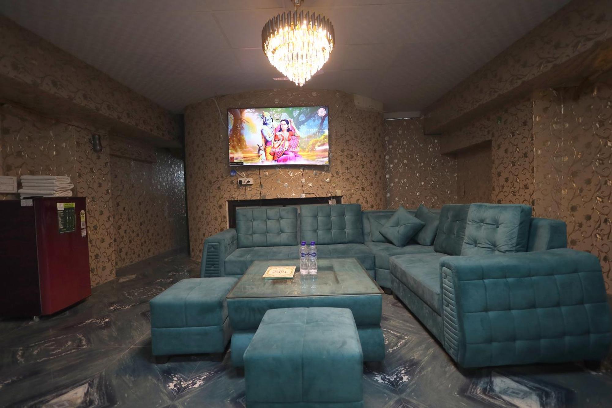 Hotel Tulsi Garden