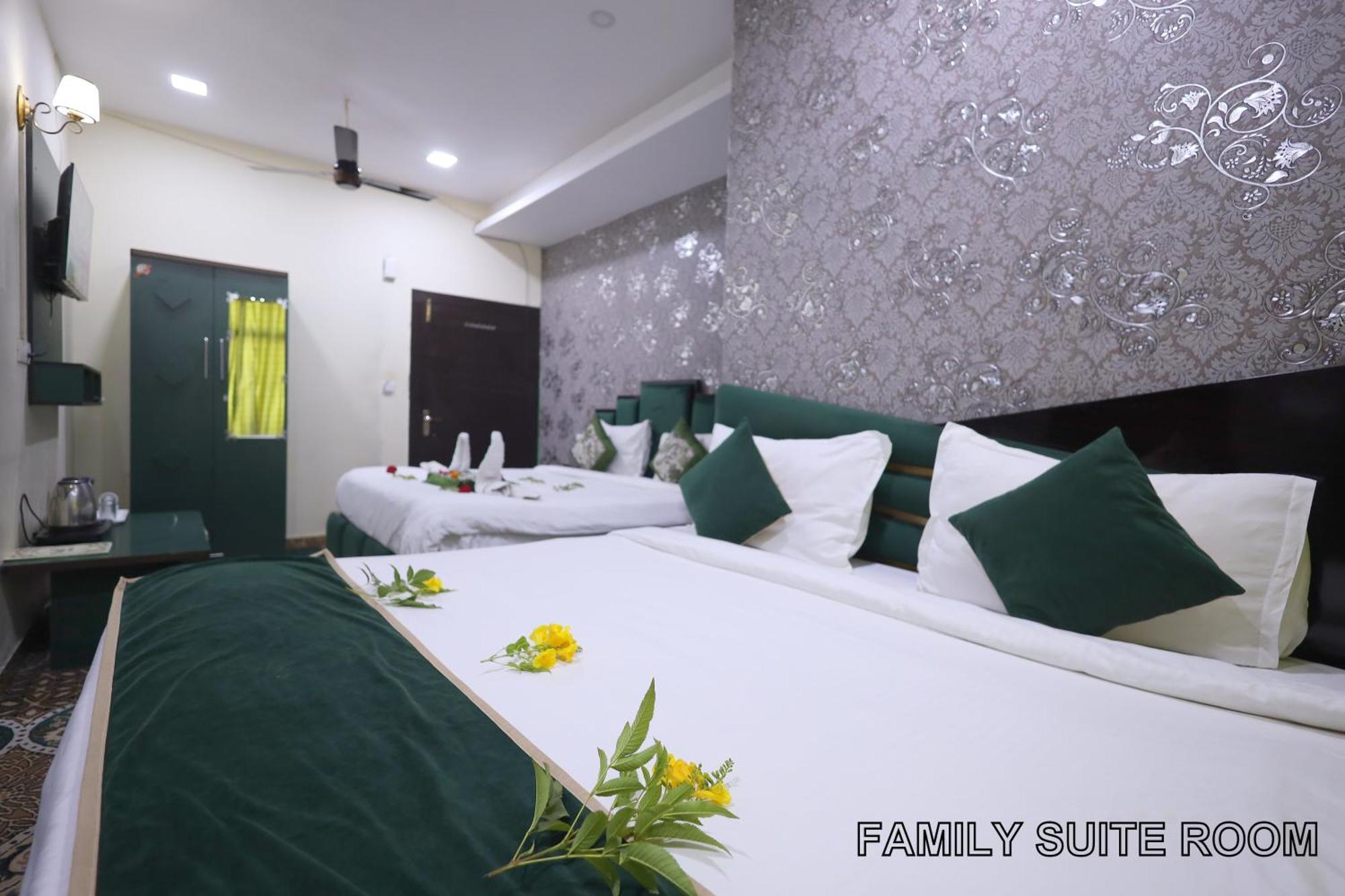 Hotel Tulsi Garden Vrindavan