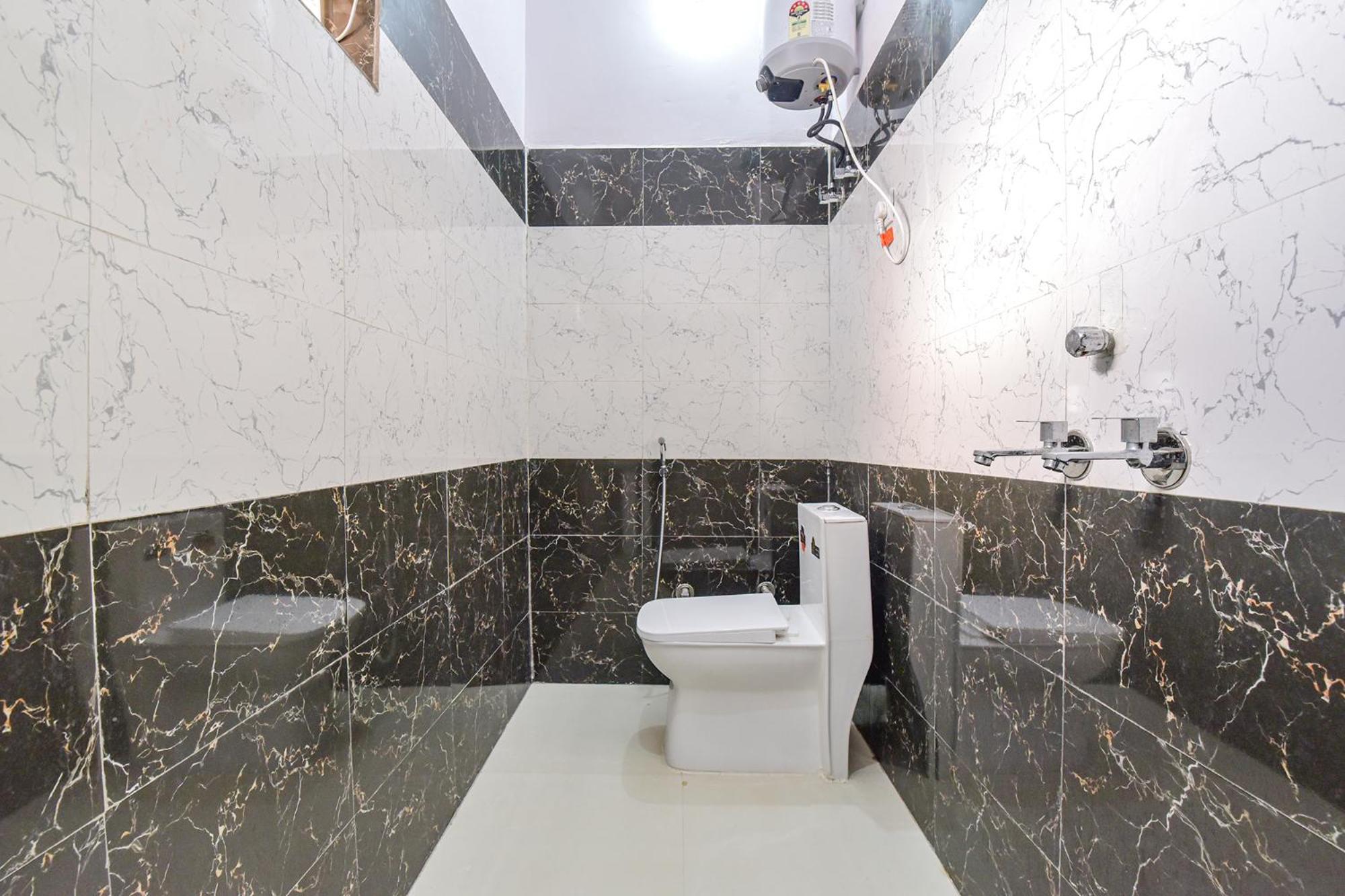 Fabhotel Shri Rk Residency - Nr Pram Mandir Shree Banke Bihari Temple 3* Vrindavan