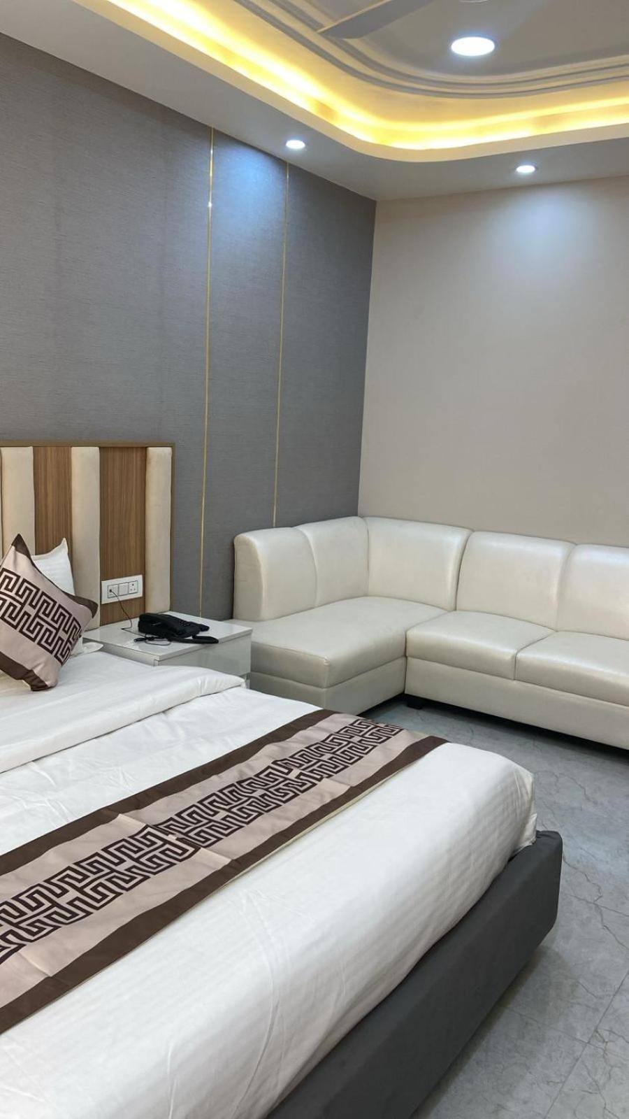 Apartment The Unnati Retreat Vrindavan