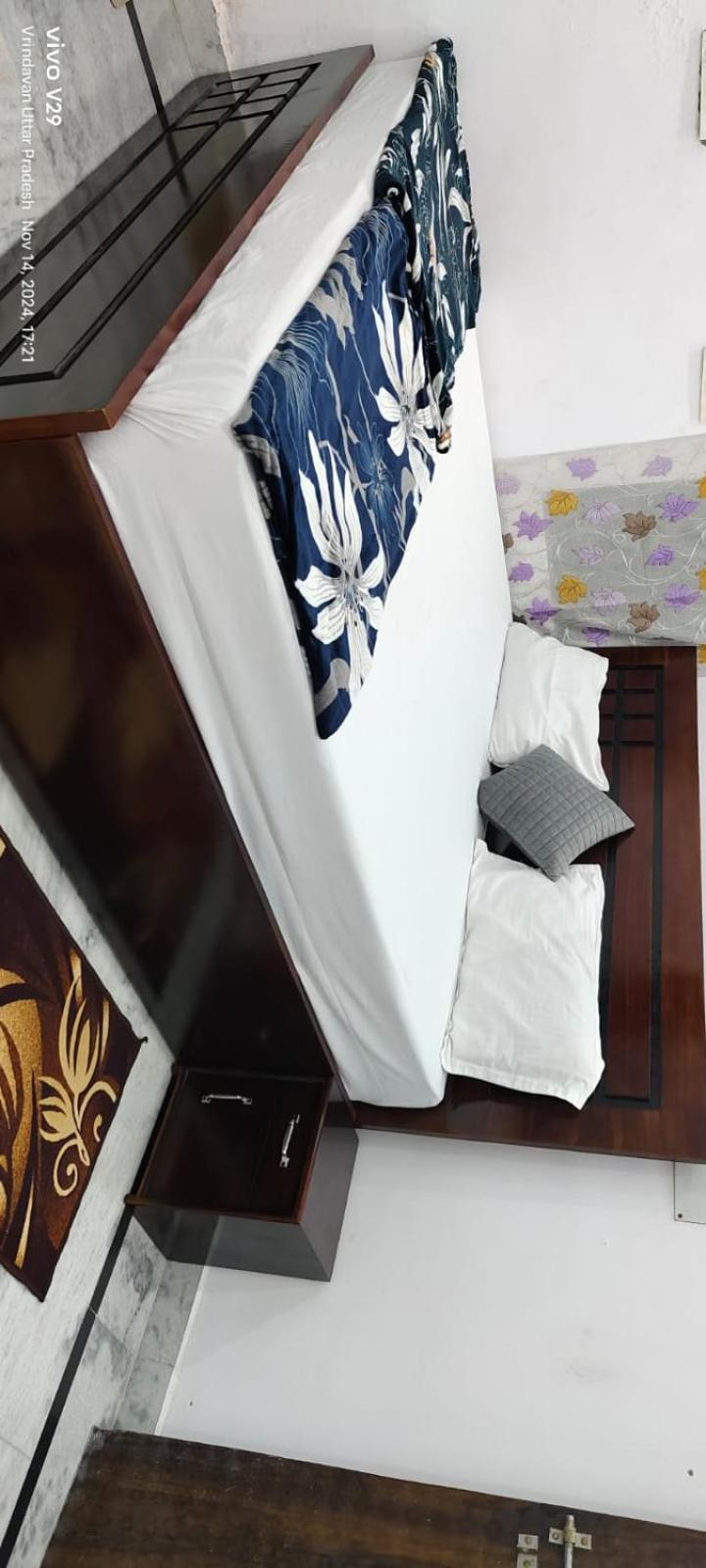 Homestay Shri Dev Dham Vrindavan