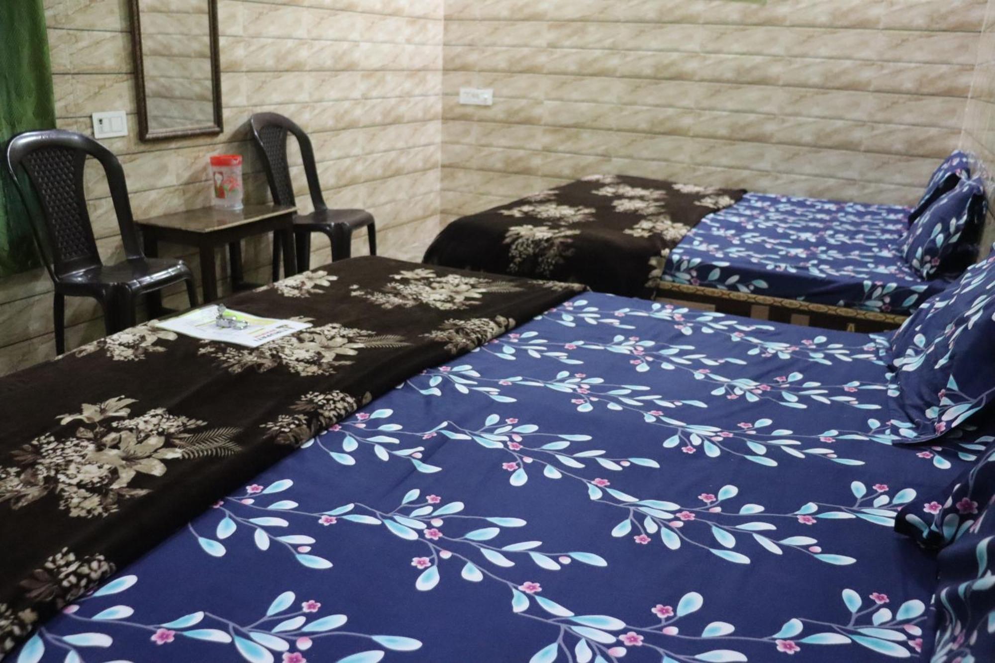 Tirupati Balaji Guest house *