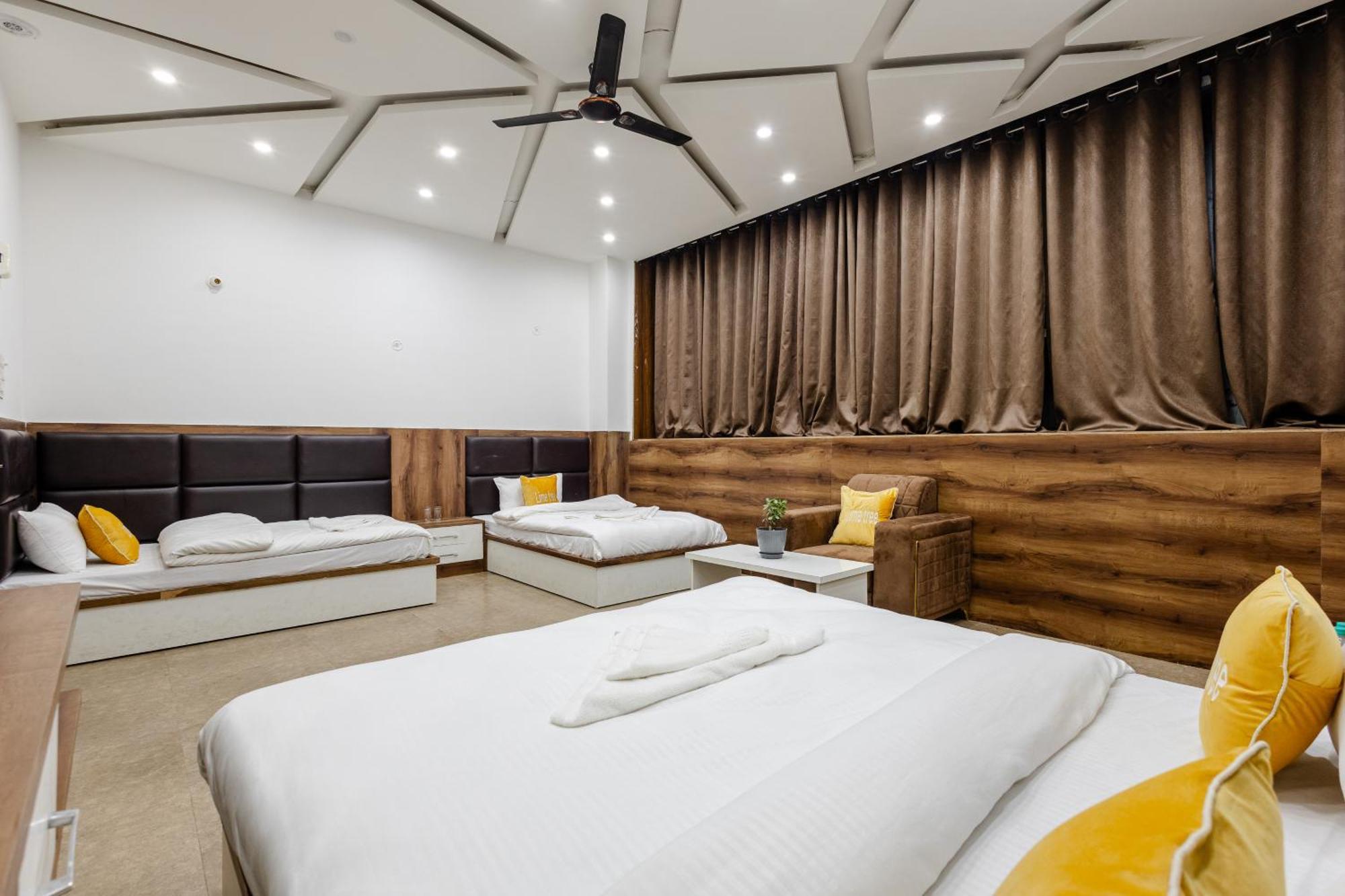 Hotel Lime Tree And Banquet 4*