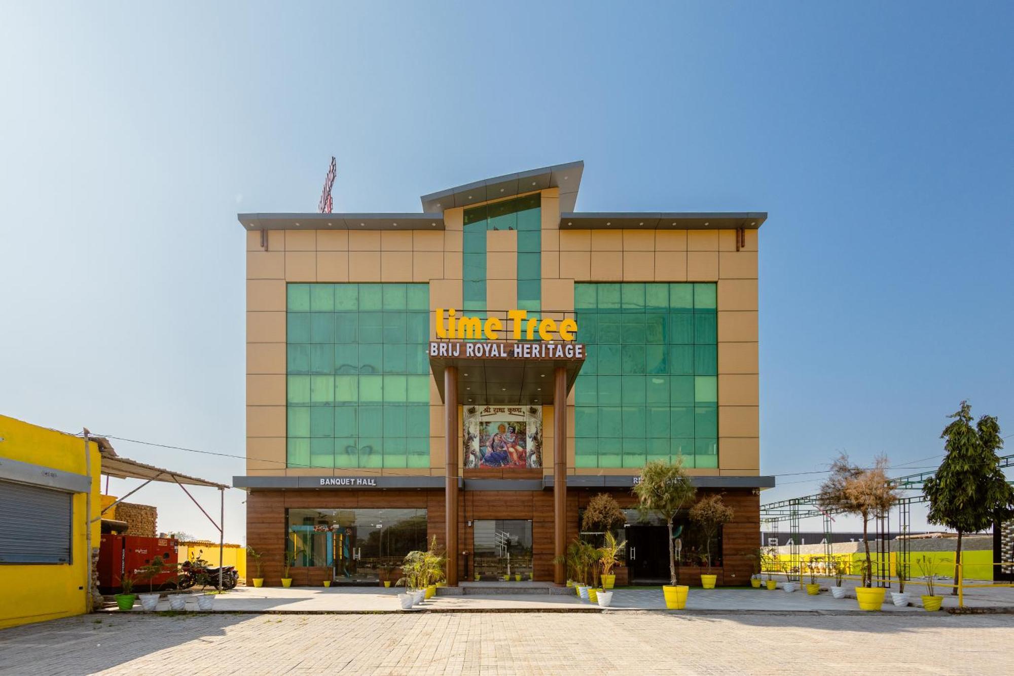 Hotel Lime Tree And Banquet 4*
