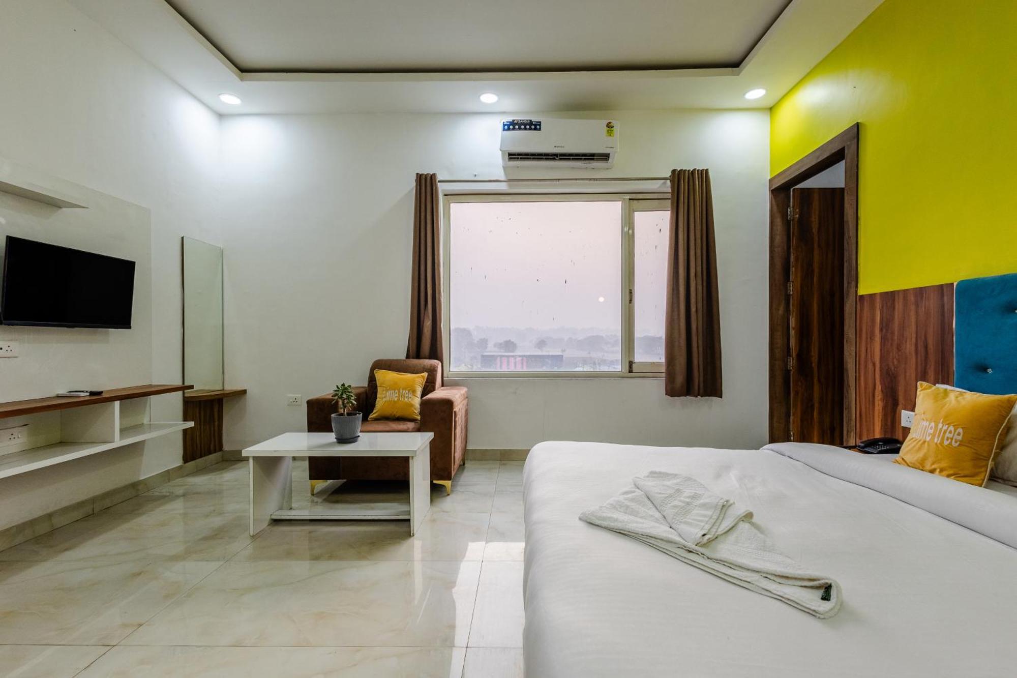 Lime Tree And Banquet 4* Vrindavan