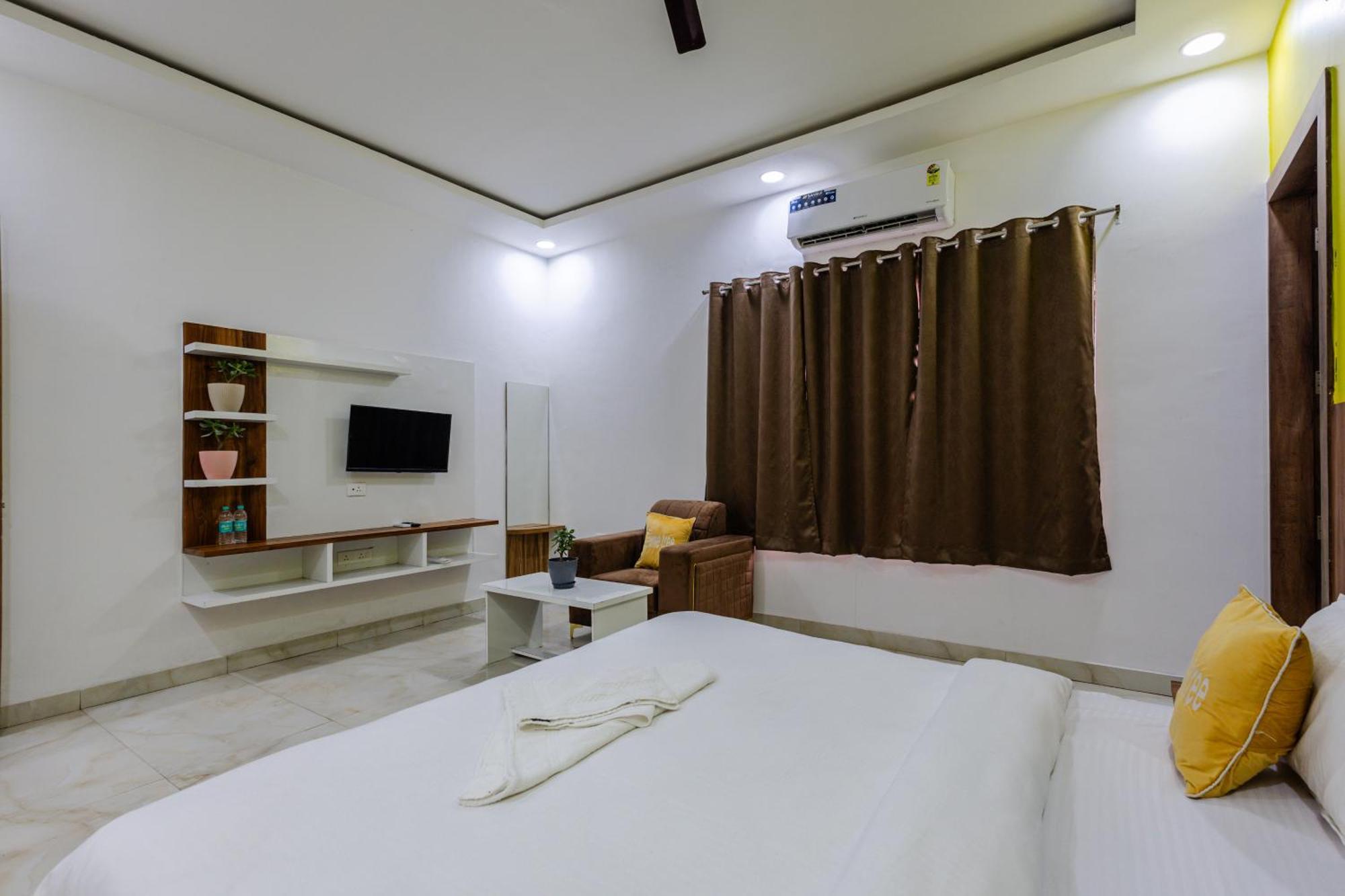 Hotel Lime Tree And Banquet 4*
