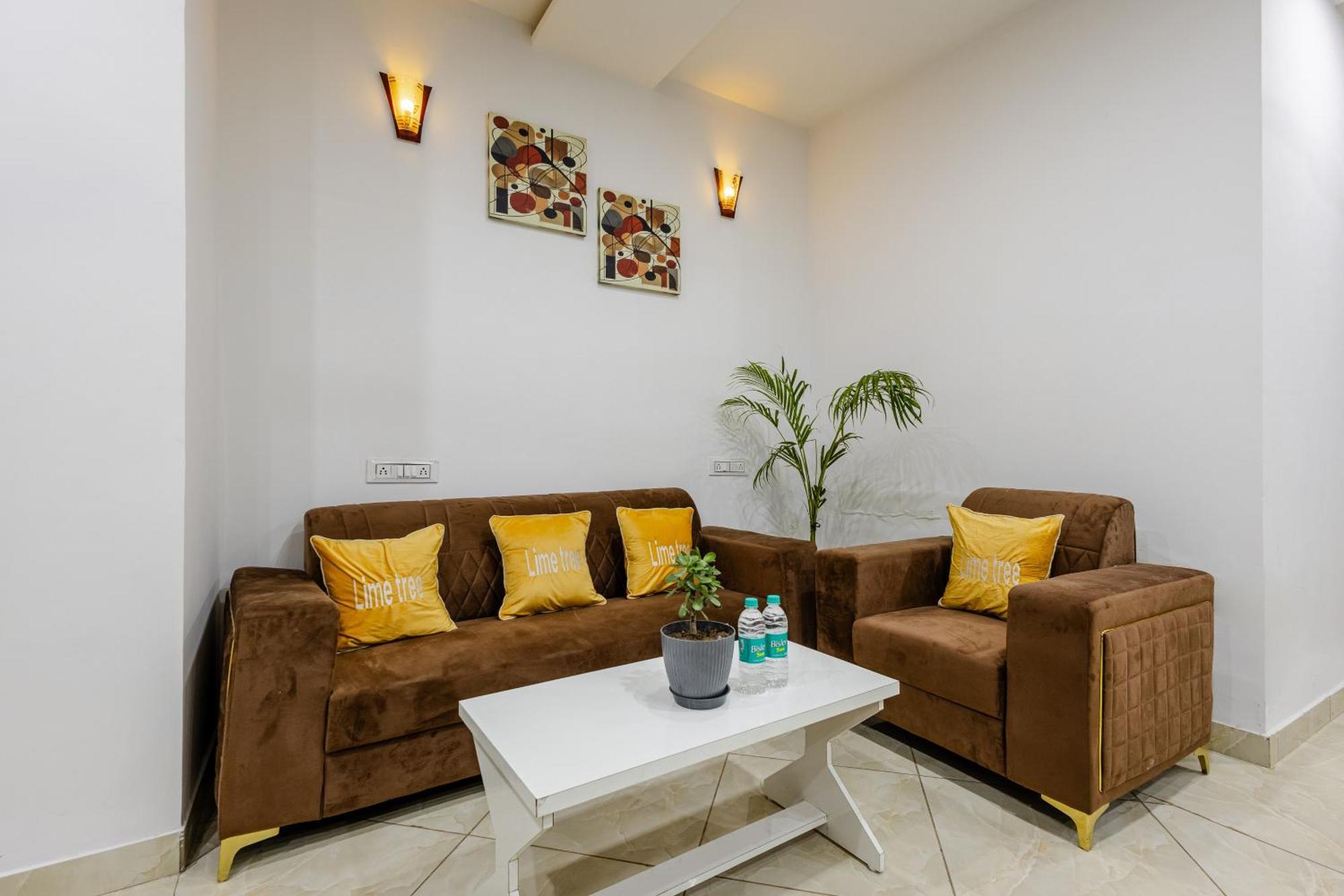 Lime Tree And Banquet Hotel Vrindavan