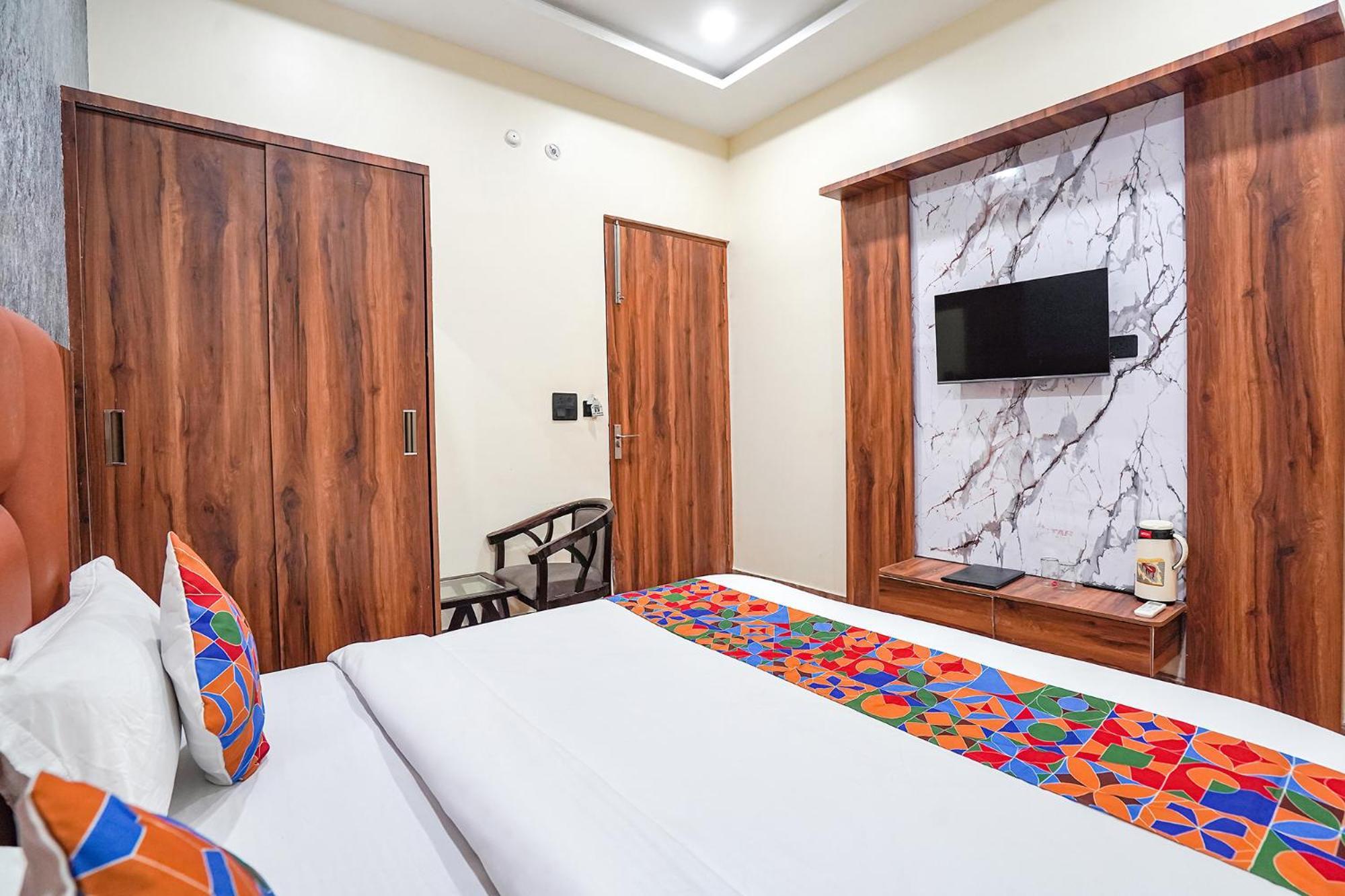 Hotel Fabhotel The