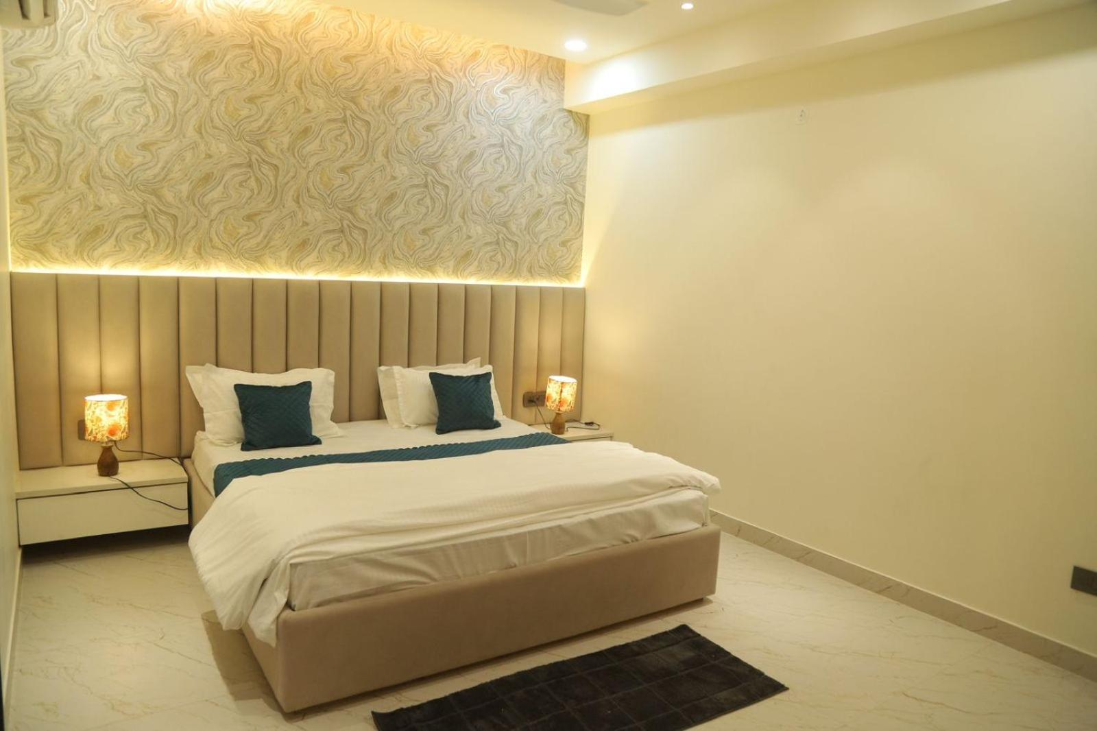 Shri Radha Oasis Hotel Vrindavan