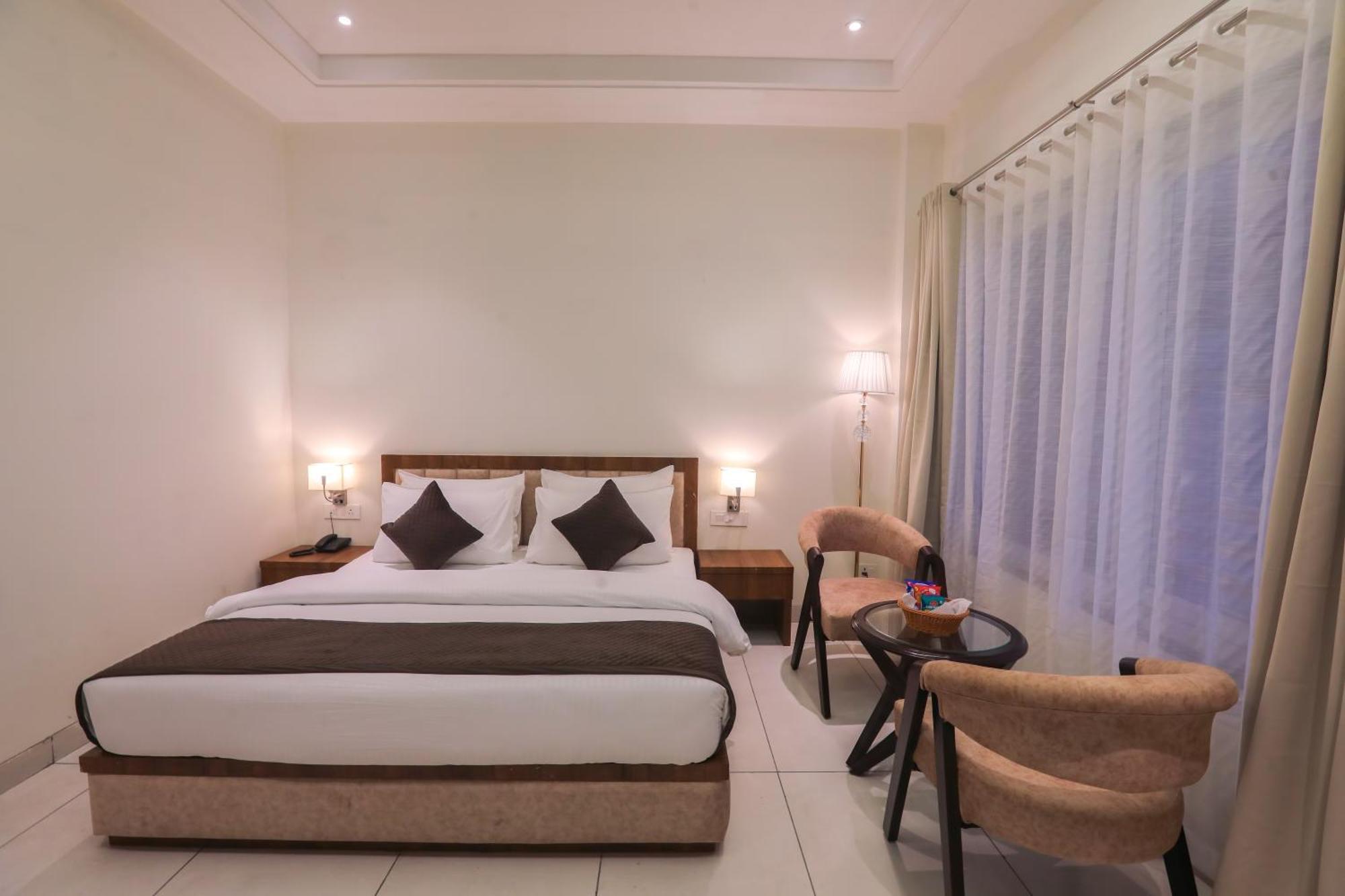 The Vrindhuts Hotel Vrindavan