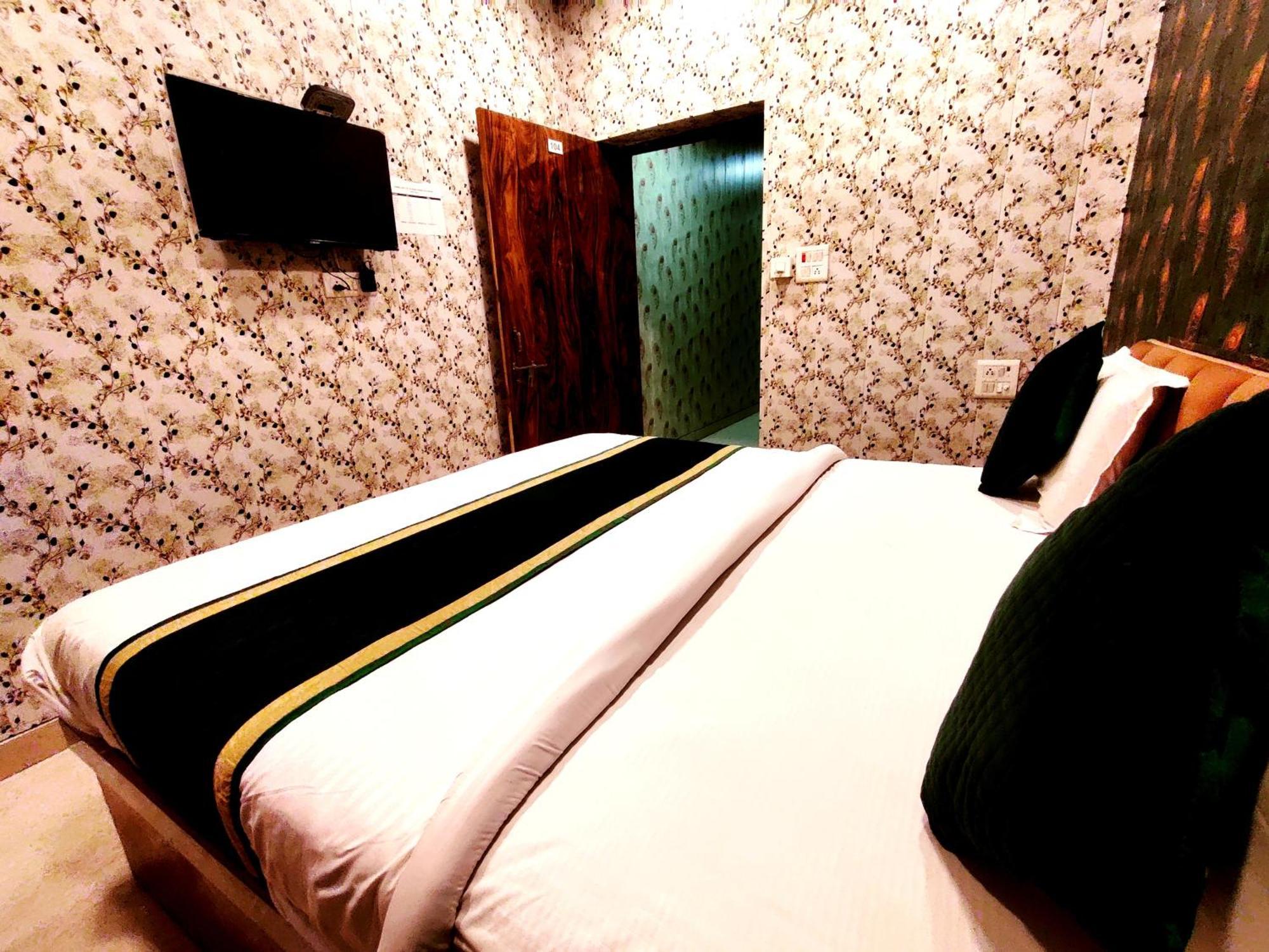 Shri Banke Bihari Seva Sadan Hotel 2*