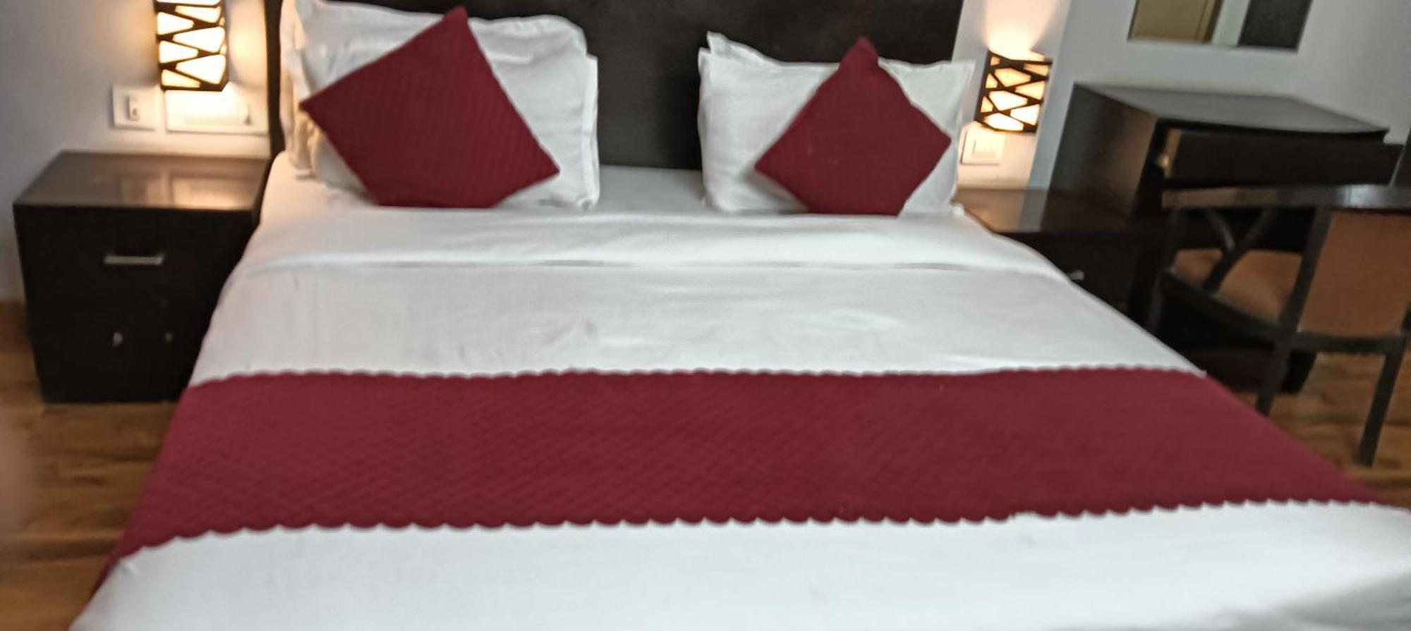 Vrindavan Suites At Omaxe Enternity Hotel Vrindavan