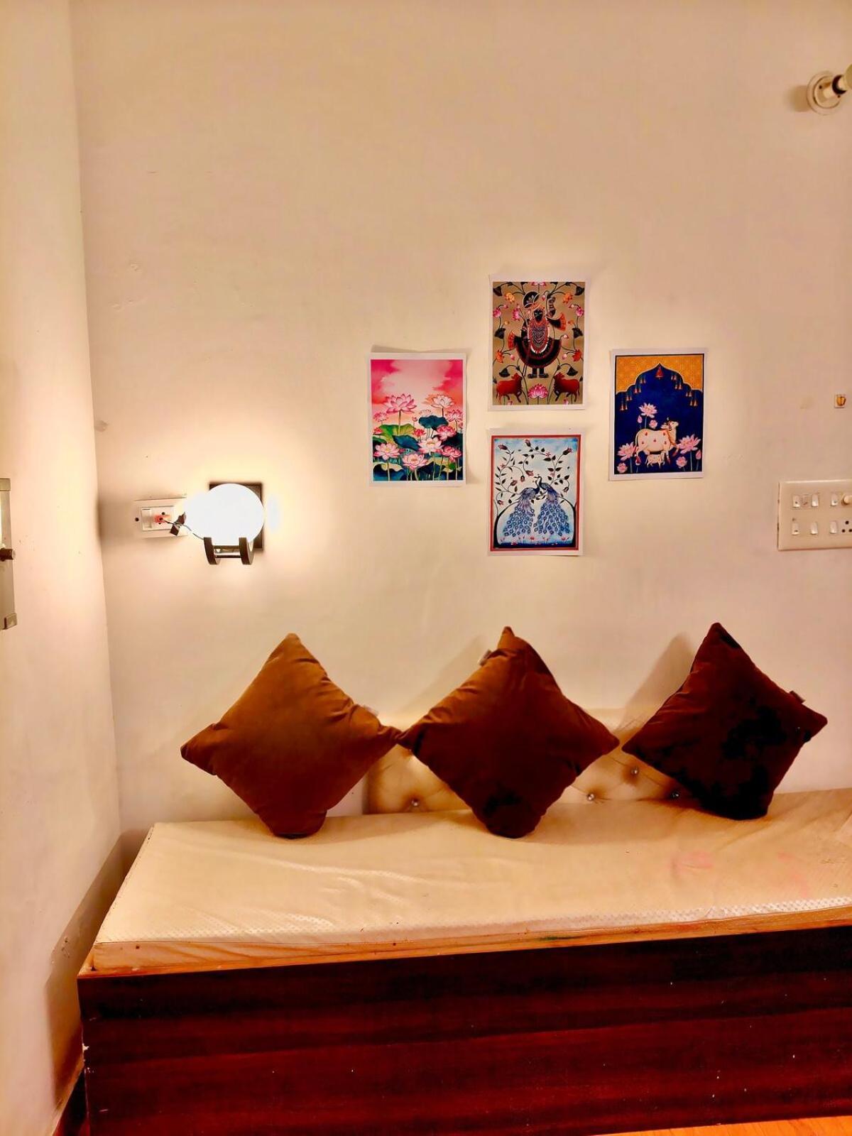 Vrinda Kutir Apartment Vrindavan