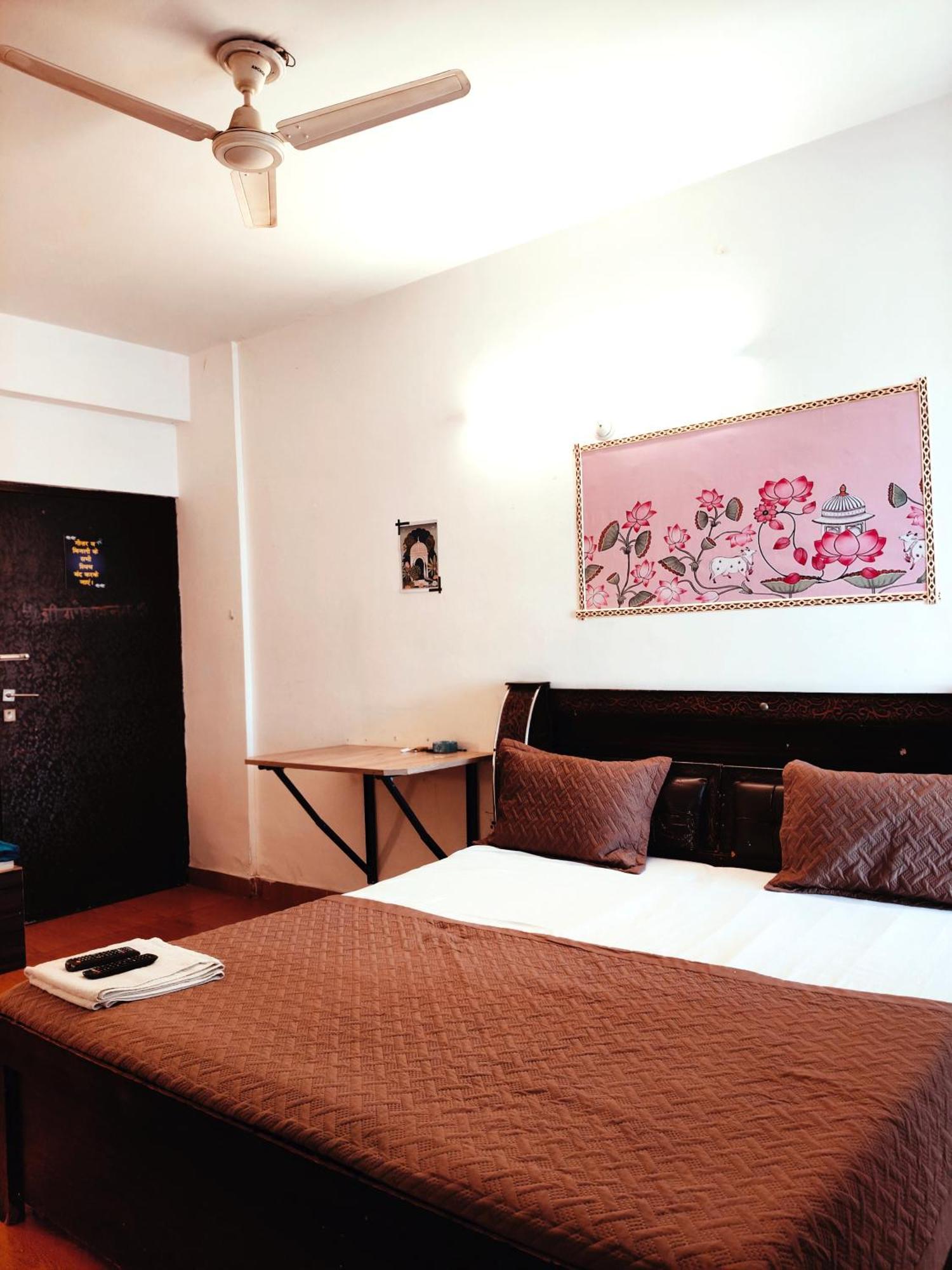Vrinda Kutir Apartment Vrindavan