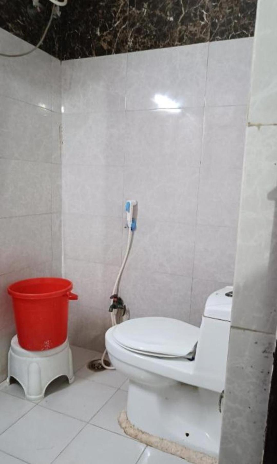 Divy Dhaam Near Prem Mandeer Guest house *