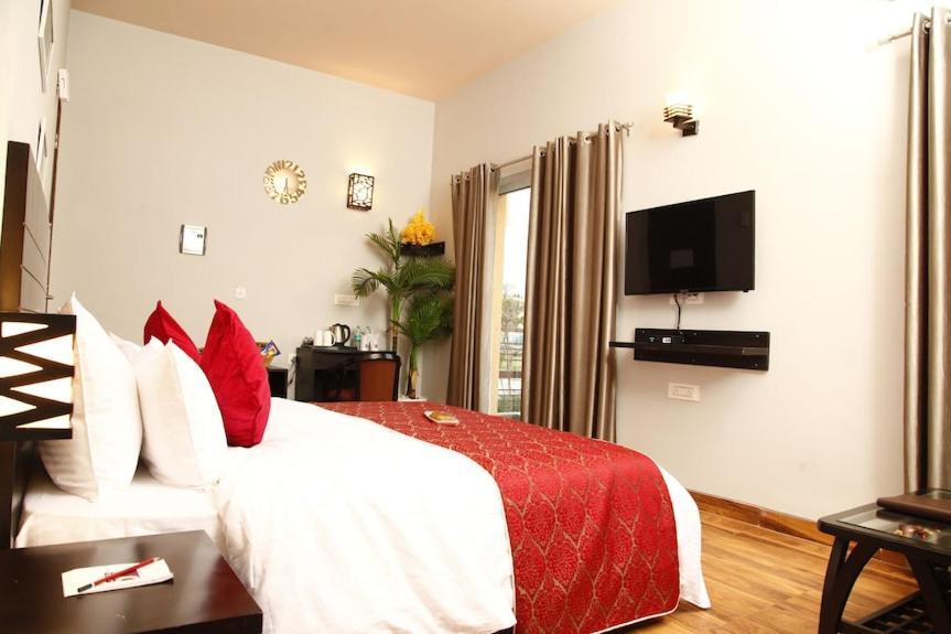 Anandan Citrine Hotel *