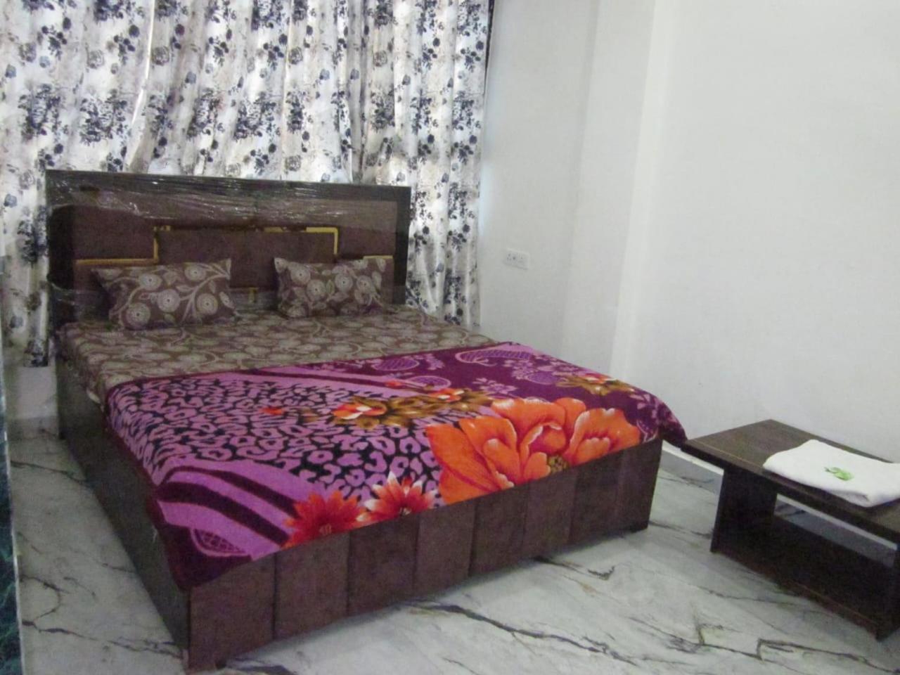 Hotel Shri Prabhu Dham 5*