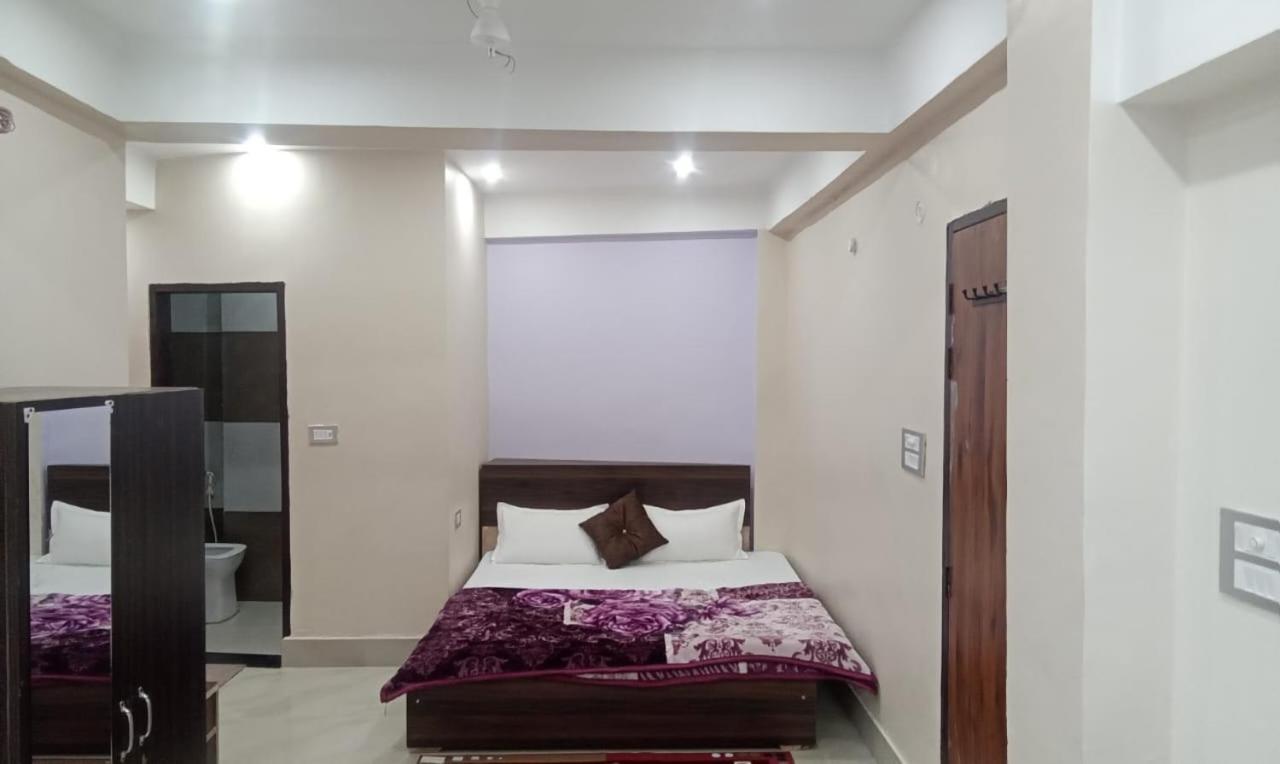 Dixit Residency Vrindavan