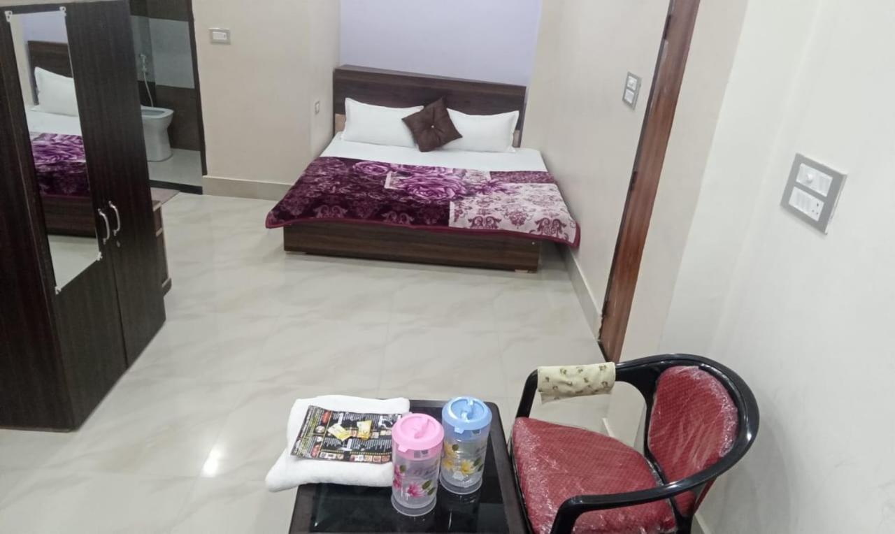 Hotel Dixit Residency