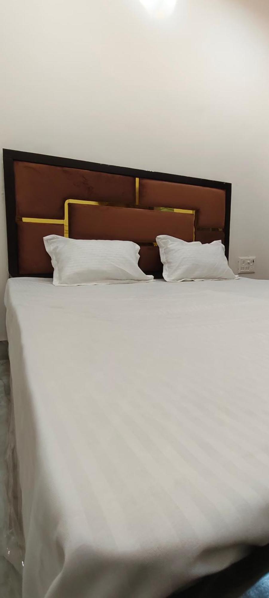 Shri Nikunj Dham Homestay *